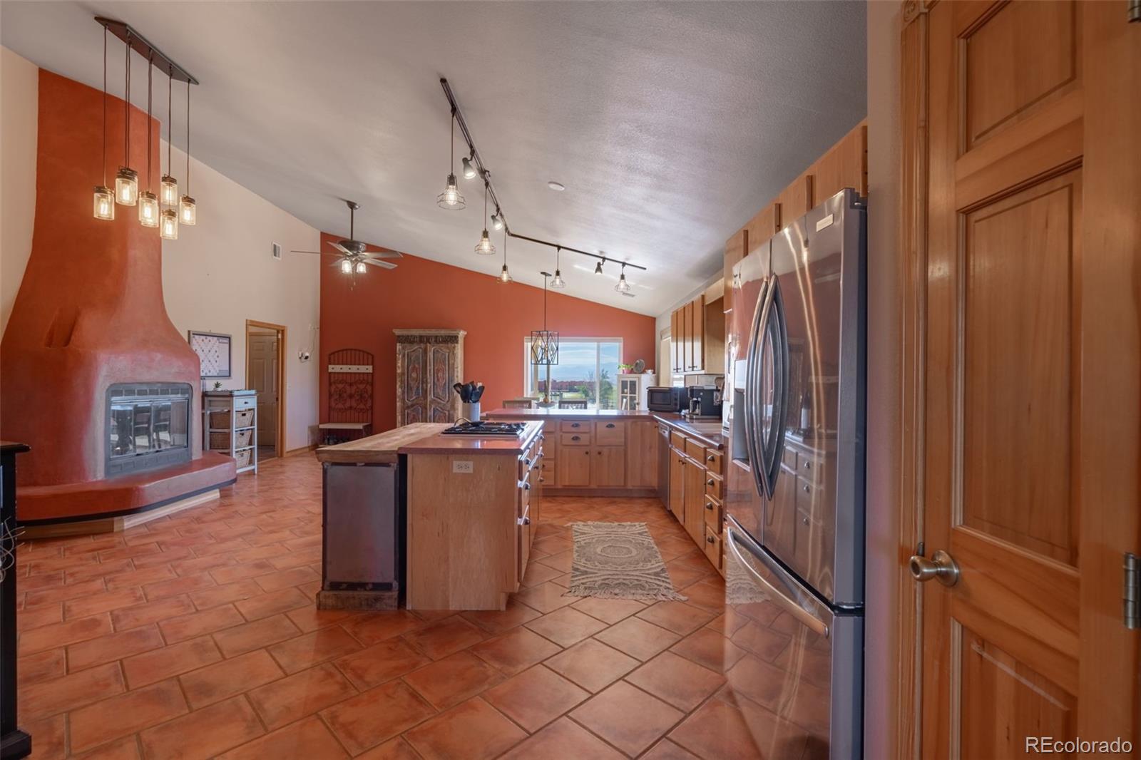 39 5th Street, Penrose, CO 81240, 4 Bedrooms Bedrooms, ,2 BathroomsBathrooms,Residential,For Sale,5th,REC7968172