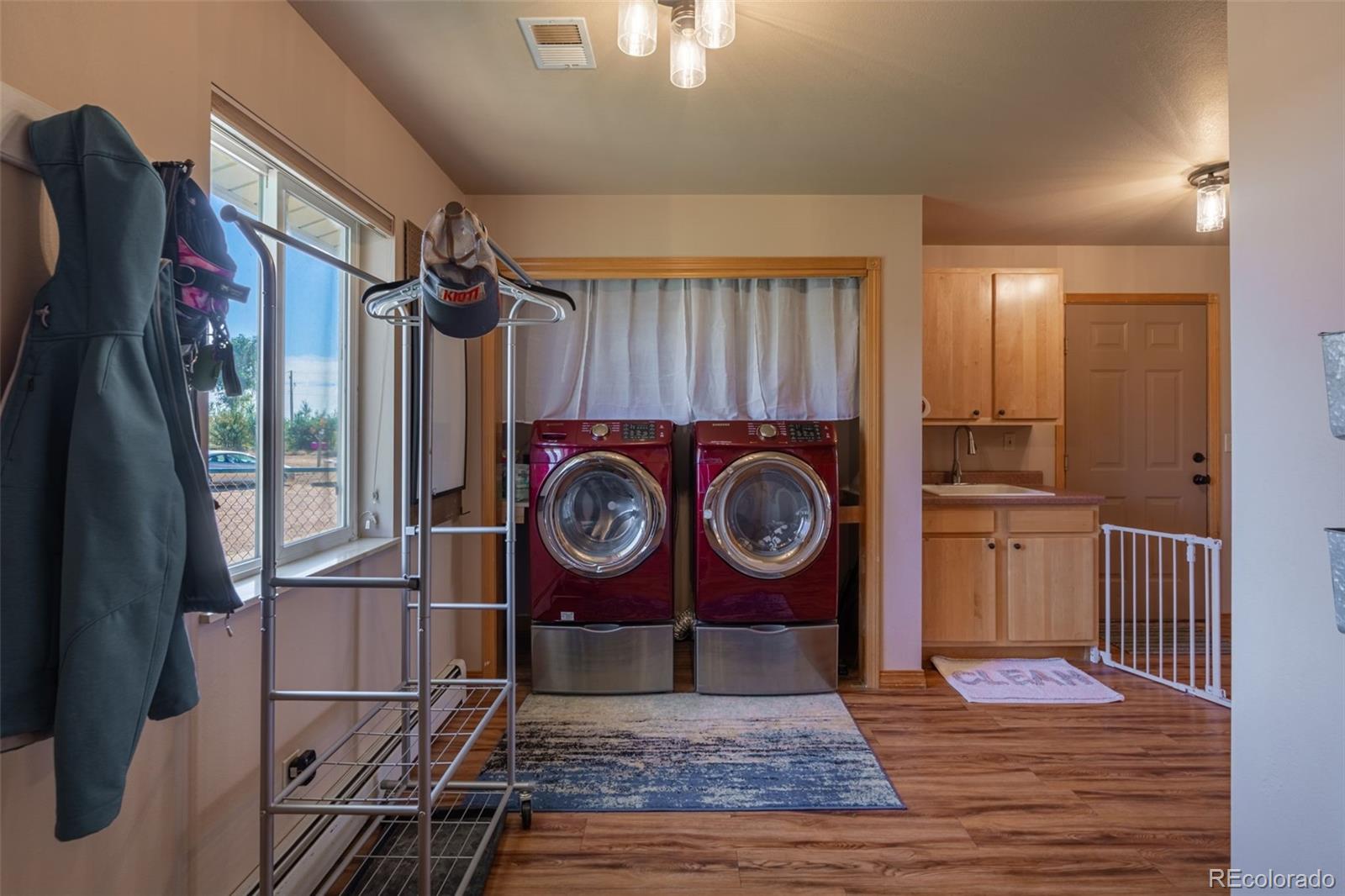 39 5th Street, Penrose, CO 81240, 4 Bedrooms Bedrooms, ,2 BathroomsBathrooms,Residential,For Sale,5th,REC7968172