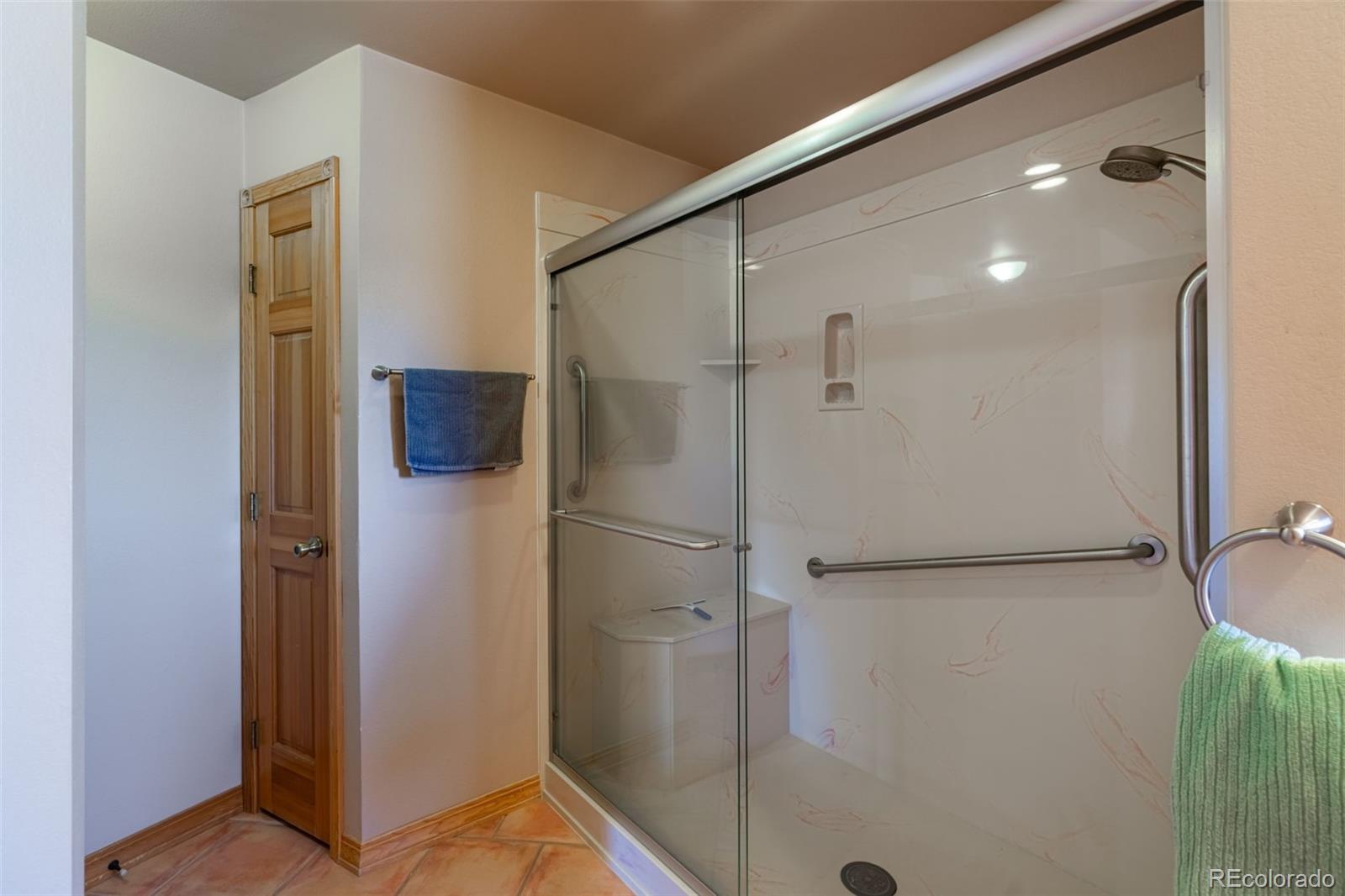 39 5th Street, Penrose, CO 81240, 4 Bedrooms Bedrooms, ,2 BathroomsBathrooms,Residential,For Sale,5th,REC7968172