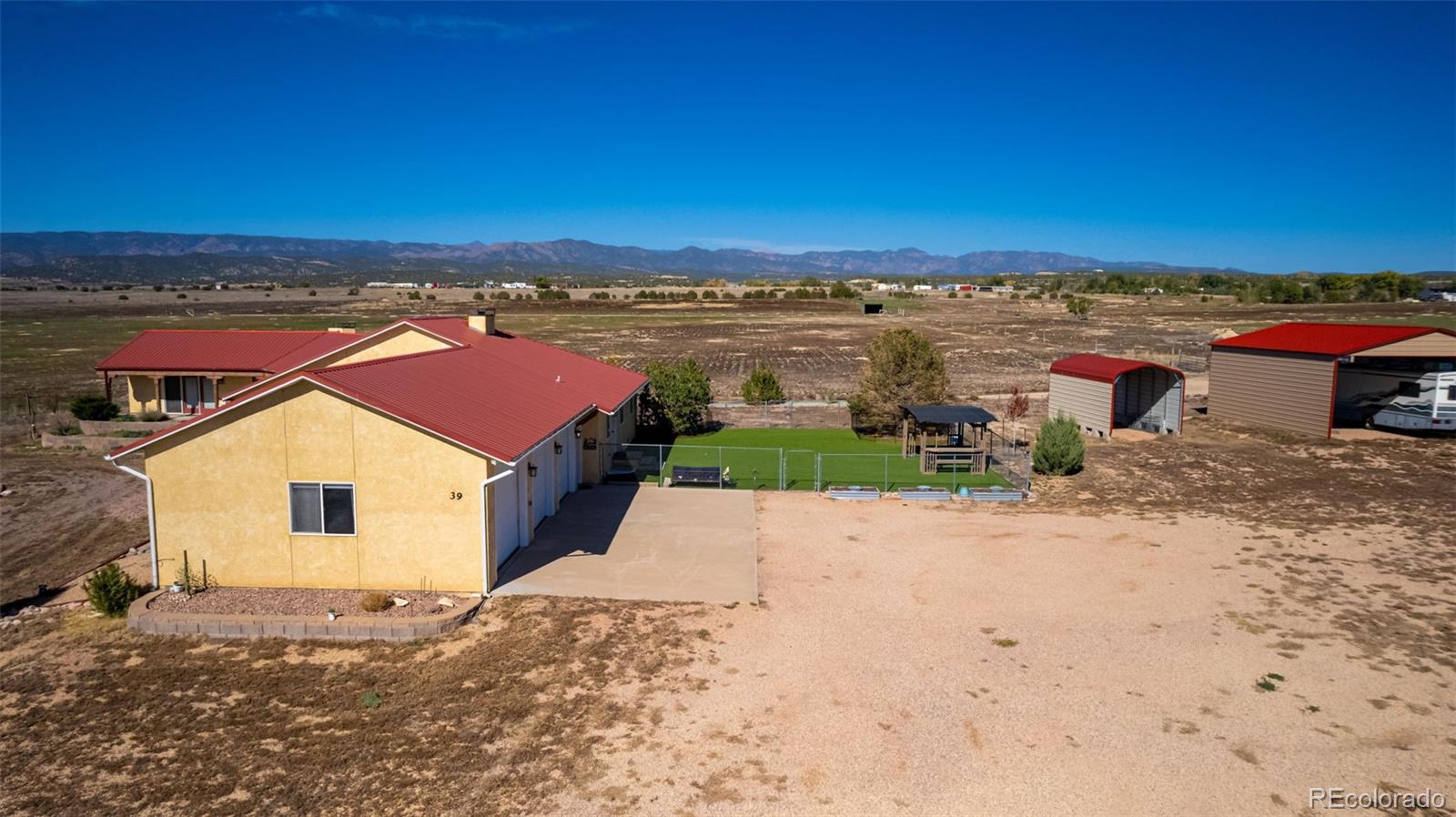 39 5th Street, Penrose, CO 81240, 4 Bedrooms Bedrooms, ,2 BathroomsBathrooms,Residential,For Sale,5th,REC7968172