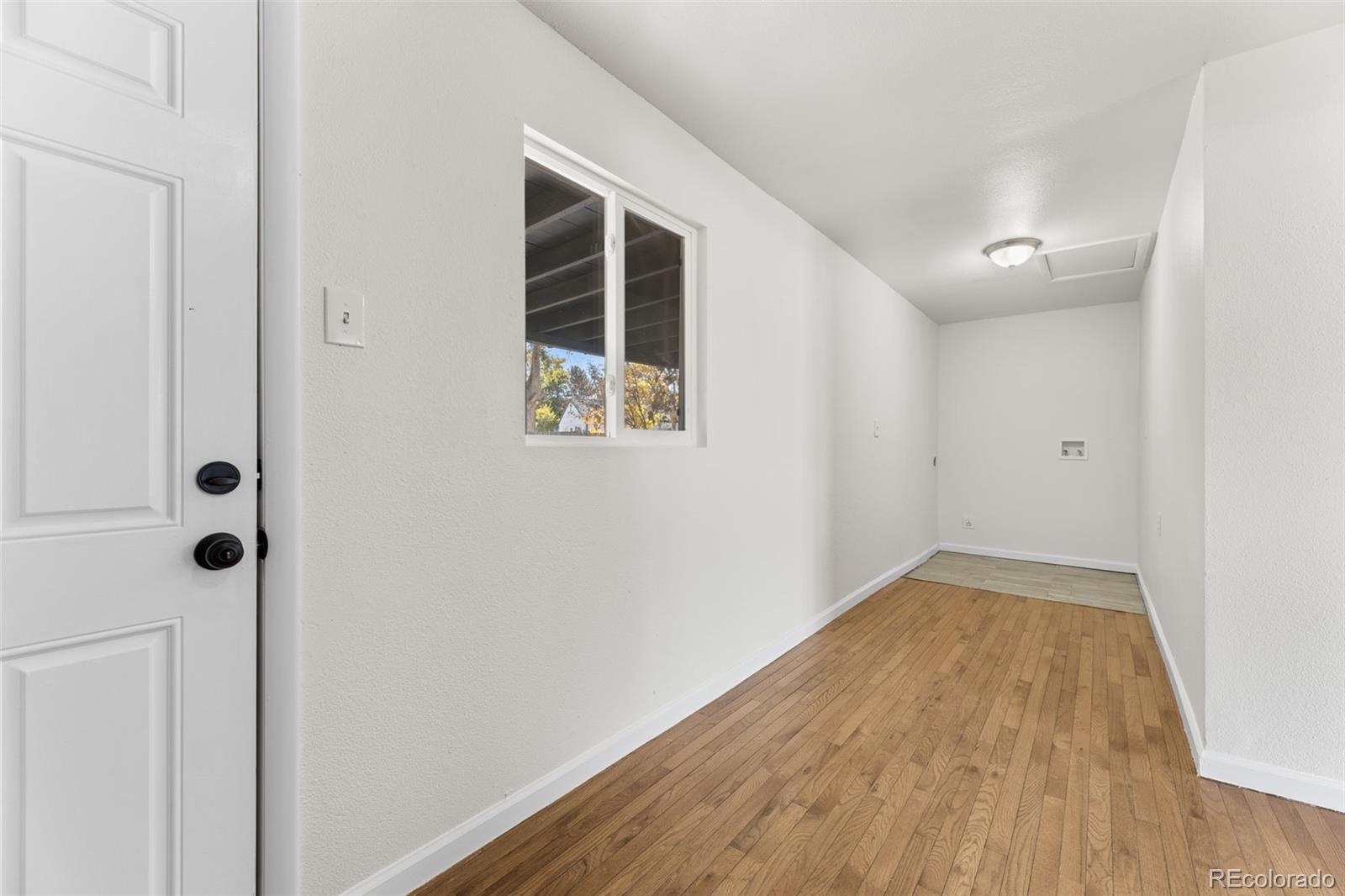 724 Victor Street, Aurora, CO 80011, 3 Bedrooms Bedrooms, ,2 BathroomsBathrooms,Residential,For Sale,Victor,REC4517000