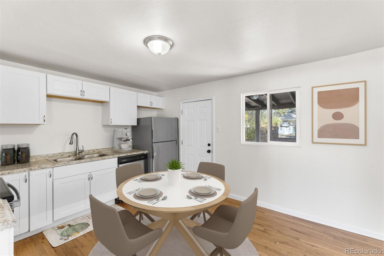 724 Victor Street, Aurora, CO 80011, 3 Bedrooms Bedrooms, ,2 BathroomsBathrooms,Residential,For Sale,Victor,REC4517000