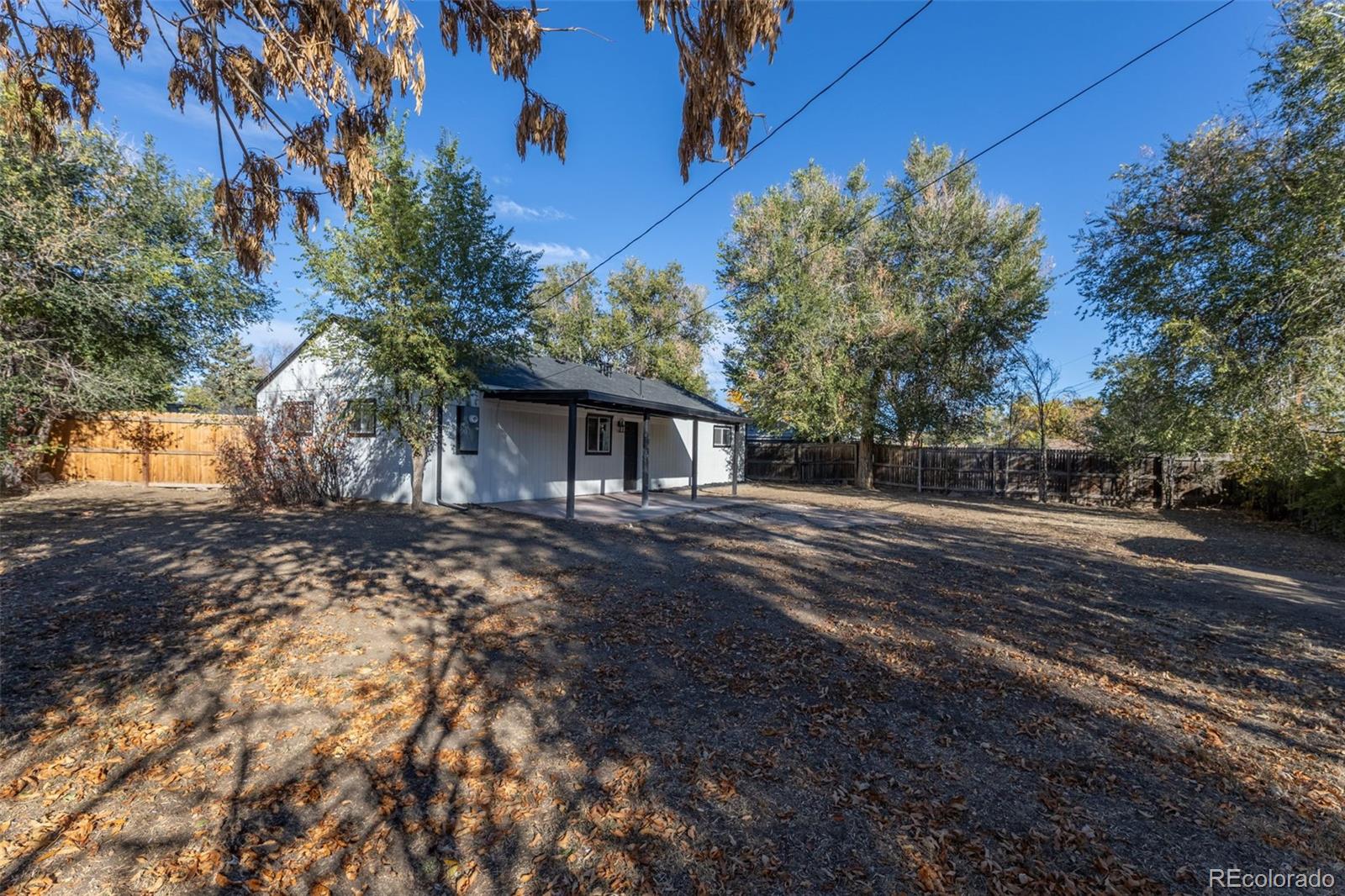 724 Victor Street, Aurora, CO 80011, 3 Bedrooms Bedrooms, ,2 BathroomsBathrooms,Residential,For Sale,Victor,REC4517000