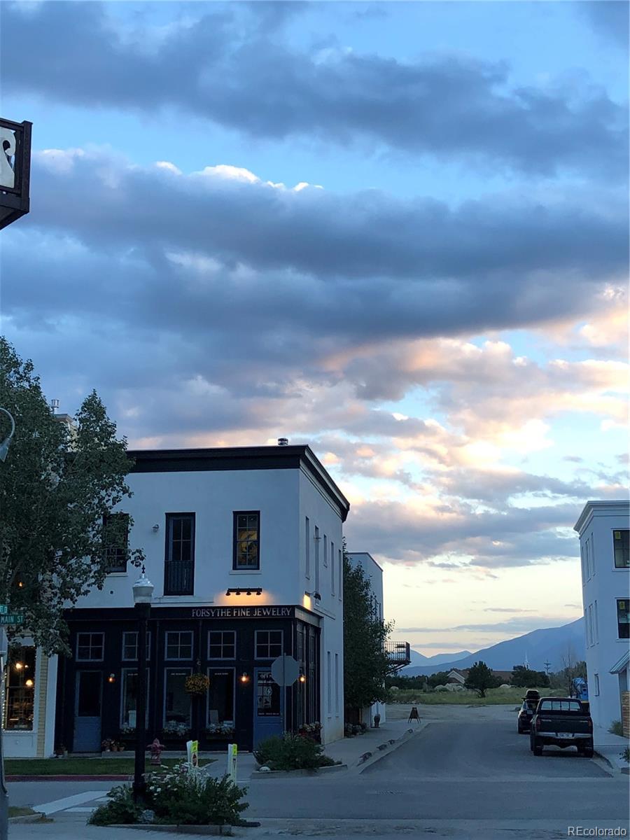 900 Main Street, Buena Vista, CO 81211, 2 Bedrooms Bedrooms, ,1 BathroomBathrooms,Rental,For Rent,Main,REC4295982