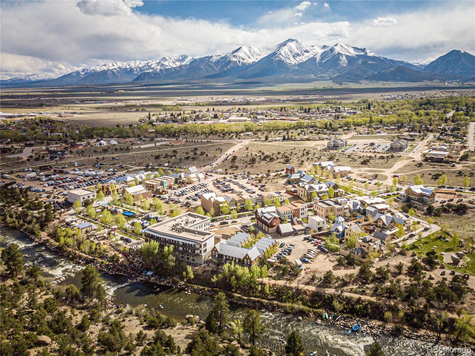 900 Main Street, Buena Vista, CO 81211, 2 Bedrooms Bedrooms, ,1 BathroomBathrooms,Rental,For Rent,Main,REC4295982