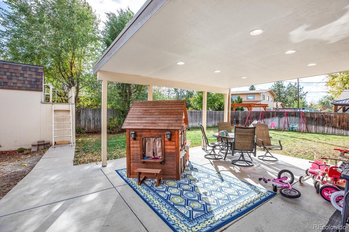 7366 Maryland Avenue, Lakewood, CO 80232, 3 Bedrooms Bedrooms, ,2 BathroomsBathrooms,Residential,For Sale,Maryland,REC9027838