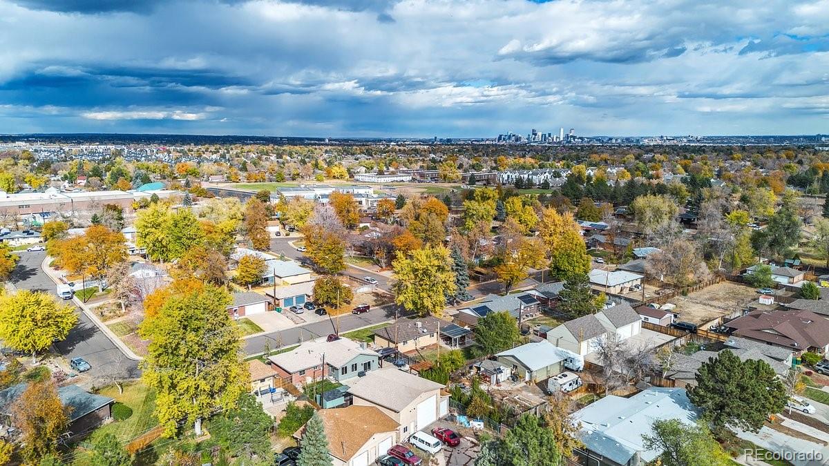 7366 Maryland Avenue, Lakewood, CO 80232, 3 Bedrooms Bedrooms, ,2 BathroomsBathrooms,Residential,For Sale,Maryland,REC9027838