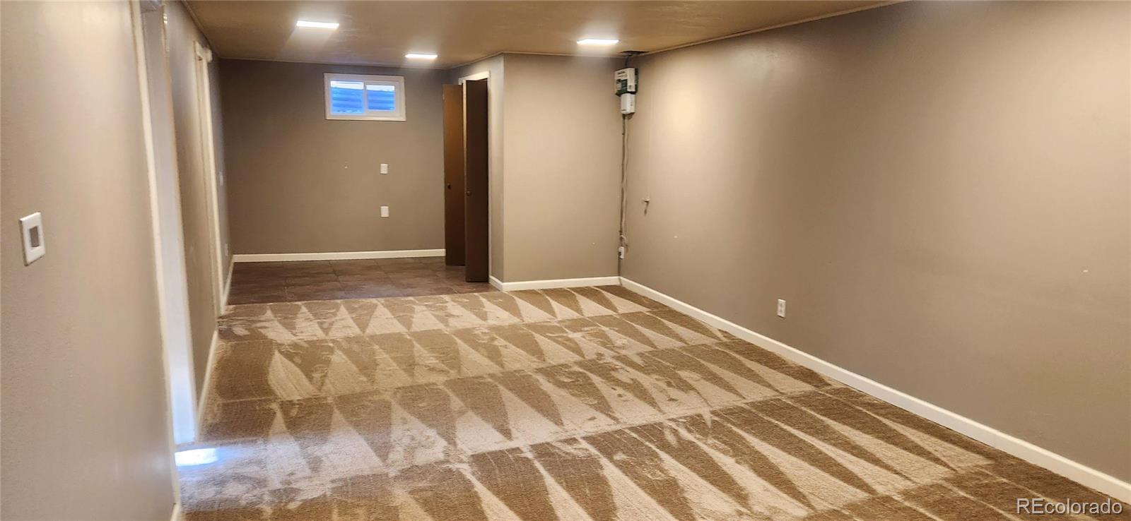 7366 Maryland Avenue, Lakewood, CO 80232, 3 Bedrooms Bedrooms, ,2 BathroomsBathrooms,Residential,For Sale,Maryland,REC9027838