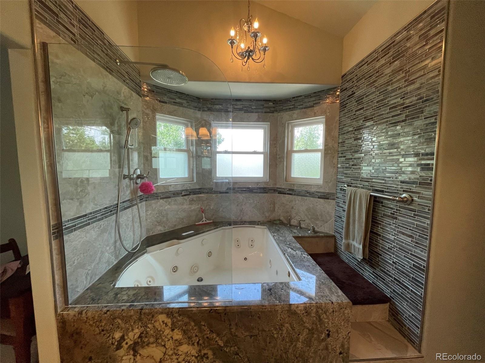 4715 Cathay Court, Aurora, CO 80015, 4 Bedrooms Bedrooms, ,4 BathroomsBathrooms,Rental,For Rent,Cathay,REC2949971
