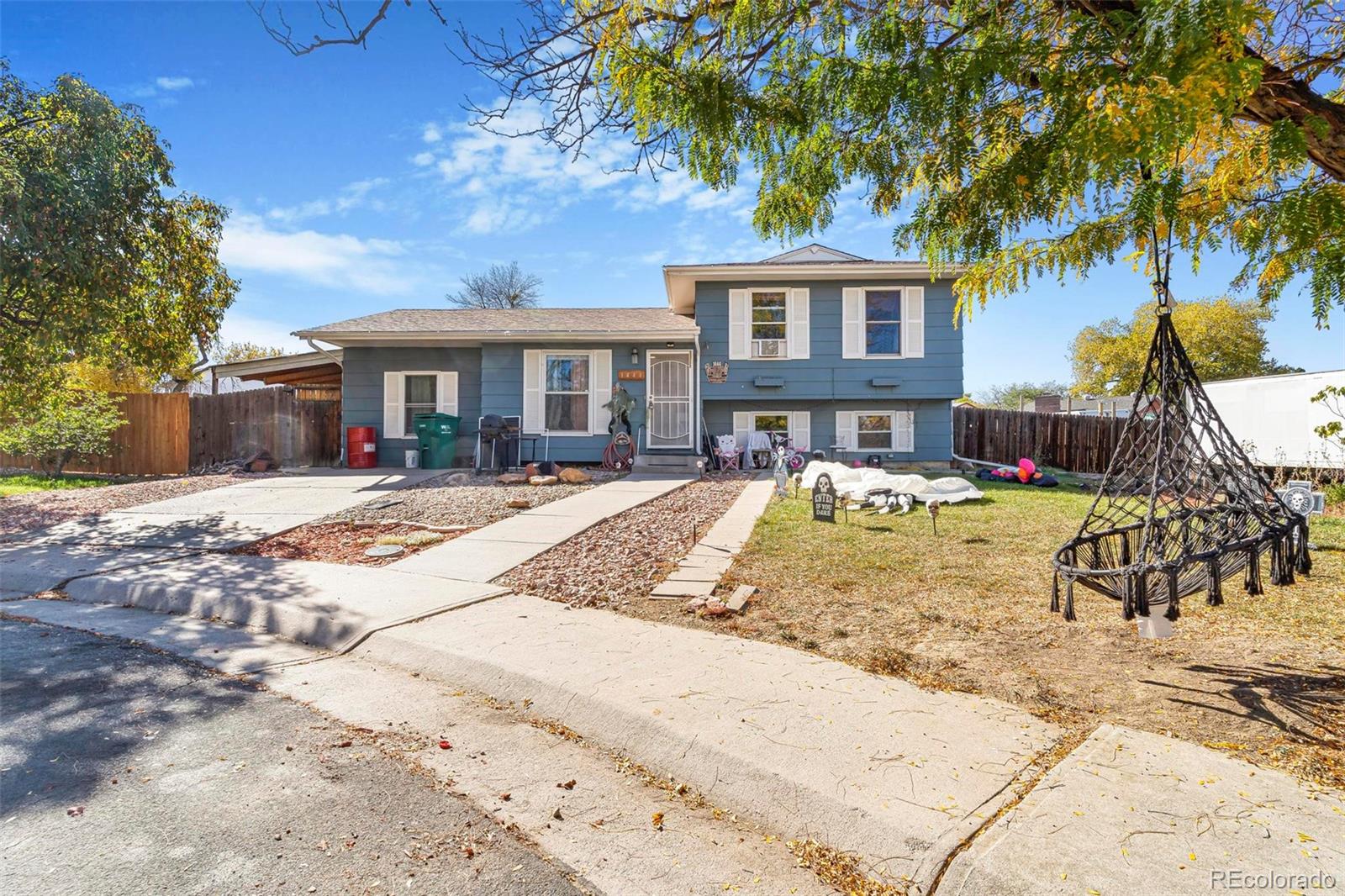 1444 Helena Circle, Aurora, CO 80017, 3 Bedrooms Bedrooms, ,2 BathroomsBathrooms,Residential,For Sale,Helena,REC1864356
