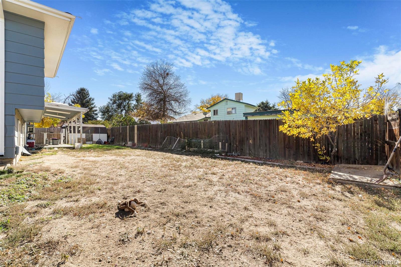 1444 Helena Circle, Aurora, CO 80017, 3 Bedrooms Bedrooms, ,2 BathroomsBathrooms,Residential,For Sale,Helena,REC1864356