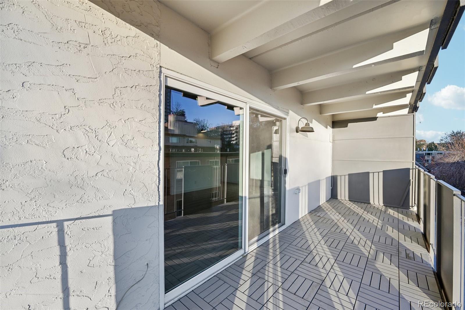 1265 Race Street #304, Denver, CO 80206, 1 Bedroom Bedrooms, ,1 BathroomBathrooms,Residential,For Sale,Race,REC4770227