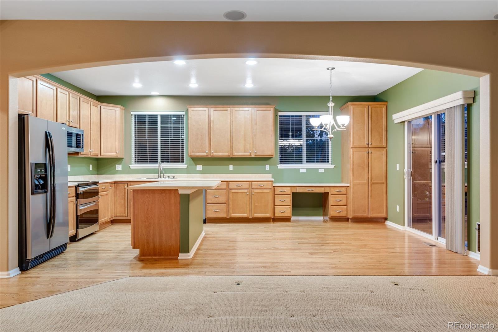 17123 102nd Avenue, Commerce City, CO 80022, 3 Bedrooms Bedrooms, ,2 BathroomsBathrooms,Residential,For Sale,102nd,REC4303660