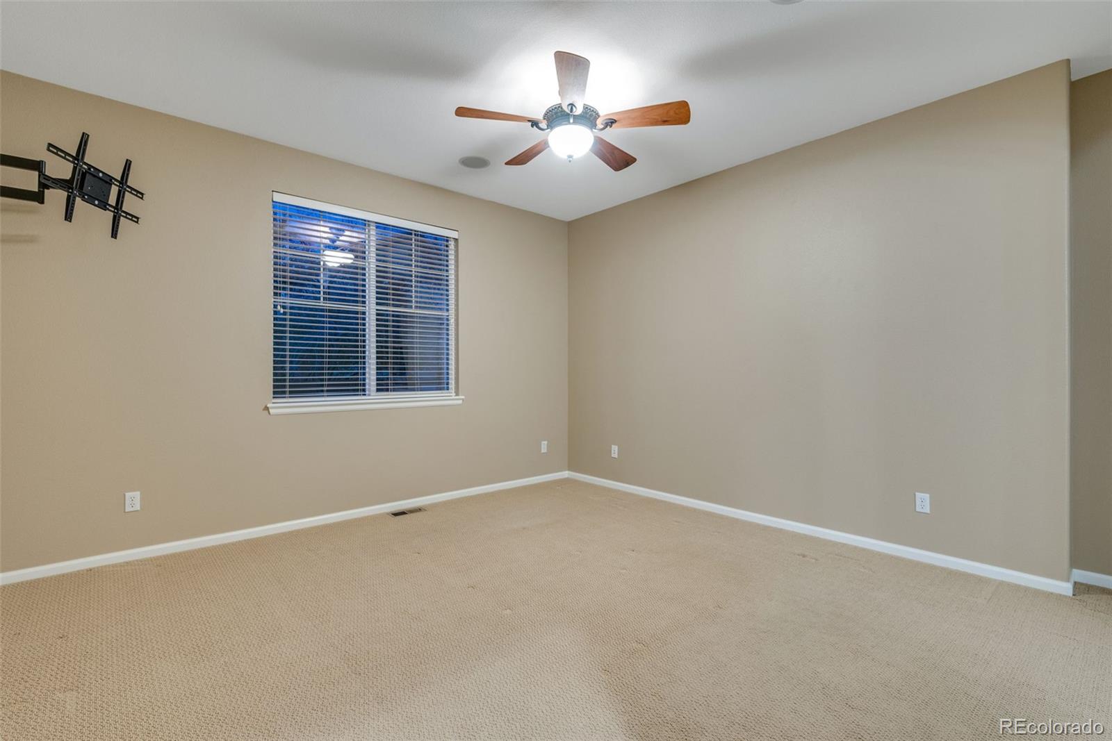 17123 102nd Avenue, Commerce City, CO 80022, 3 Bedrooms Bedrooms, ,2 BathroomsBathrooms,Residential,For Sale,102nd,REC4303660