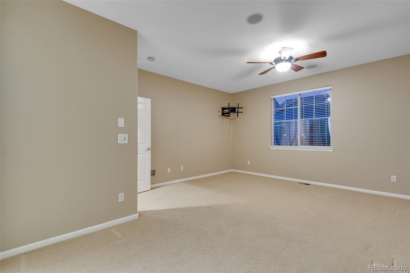 17123 102nd Avenue, Commerce City, CO 80022, 3 Bedrooms Bedrooms, ,2 BathroomsBathrooms,Residential,For Sale,102nd,REC4303660