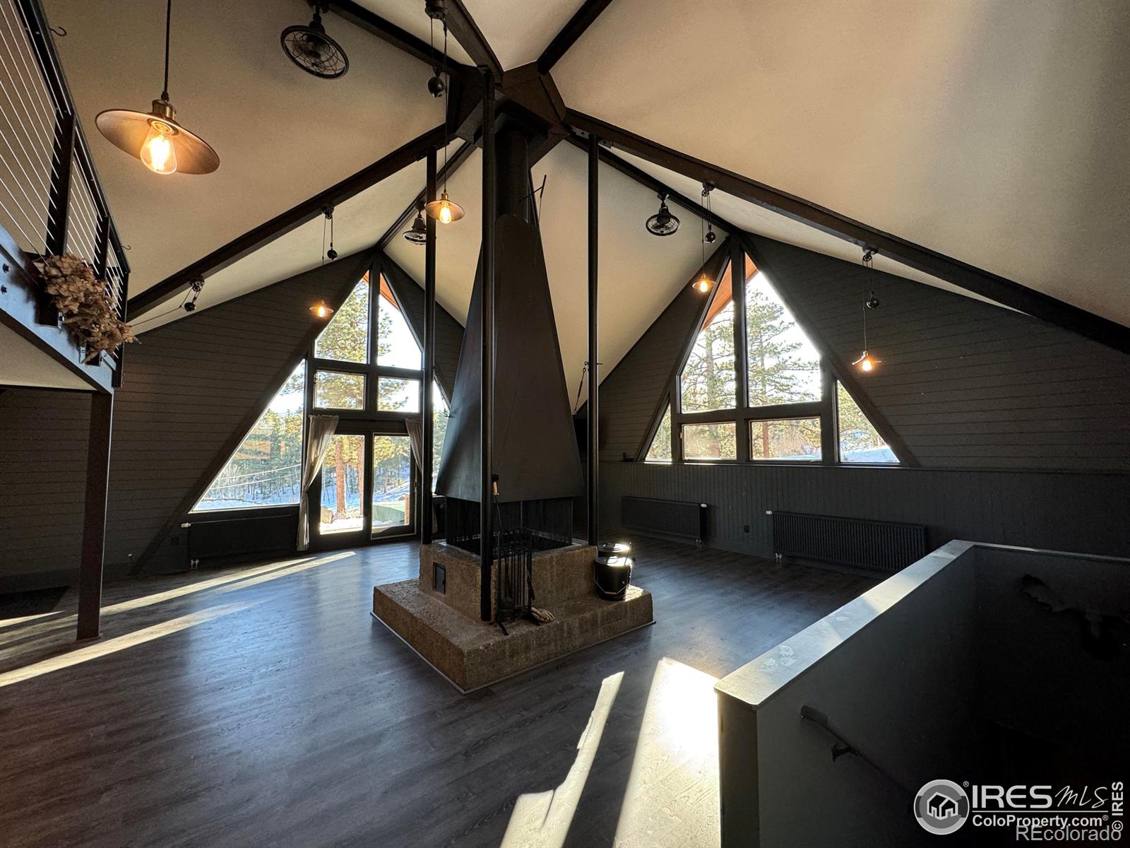 334 Pine Glade Road, Nederland, CO 80466, 3 Bedrooms Bedrooms, ,2 BathroomsBathrooms,Residential,For Sale,Pine Glade,RECIR1022304