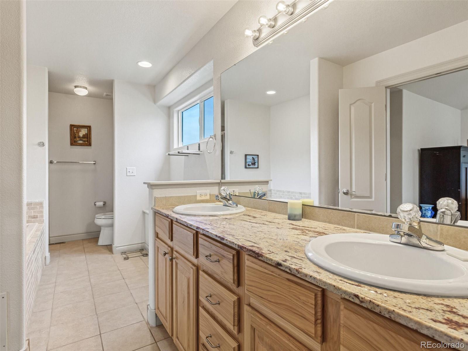 400 Estate Drive, Johnstown, CO 80534, 5 Bedrooms Bedrooms, ,3 BathroomsBathrooms,Residential,For Sale,Estate,REC7641449