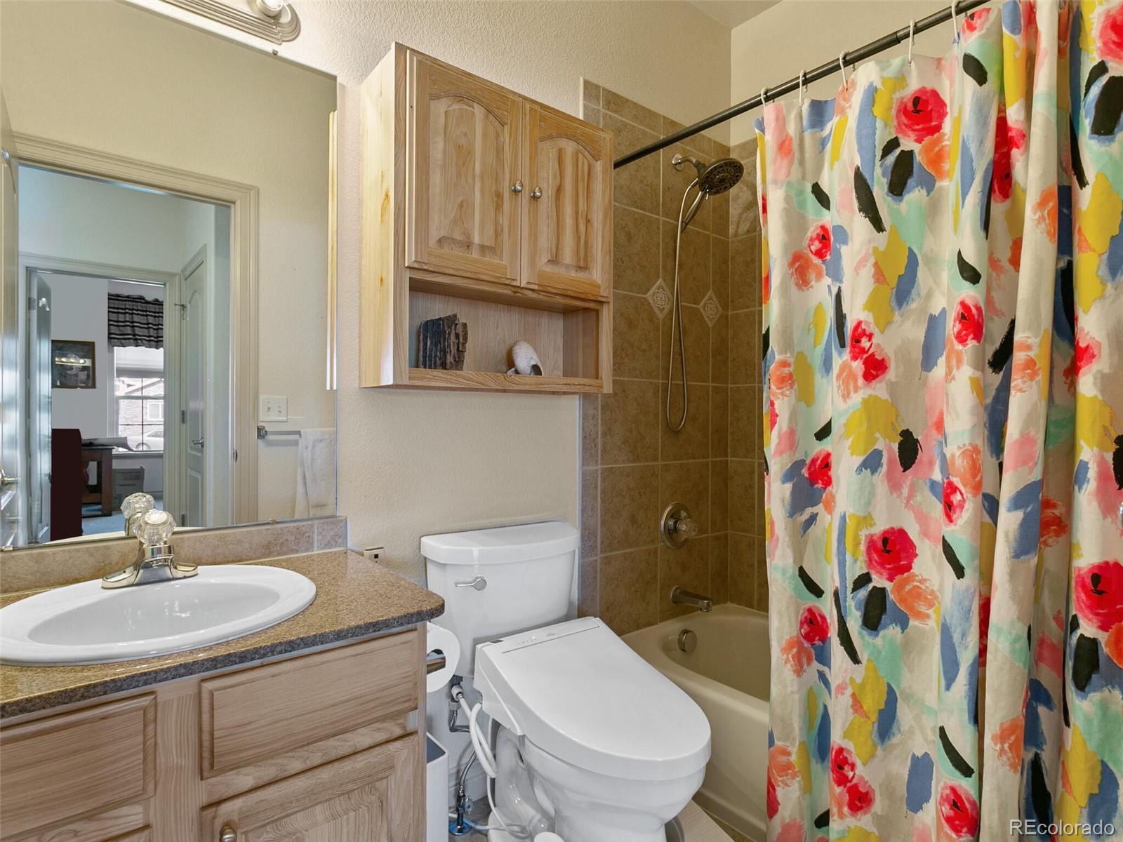 400 Estate Drive, Johnstown, CO 80534, 5 Bedrooms Bedrooms, ,3 BathroomsBathrooms,Residential,For Sale,Estate,REC7641449