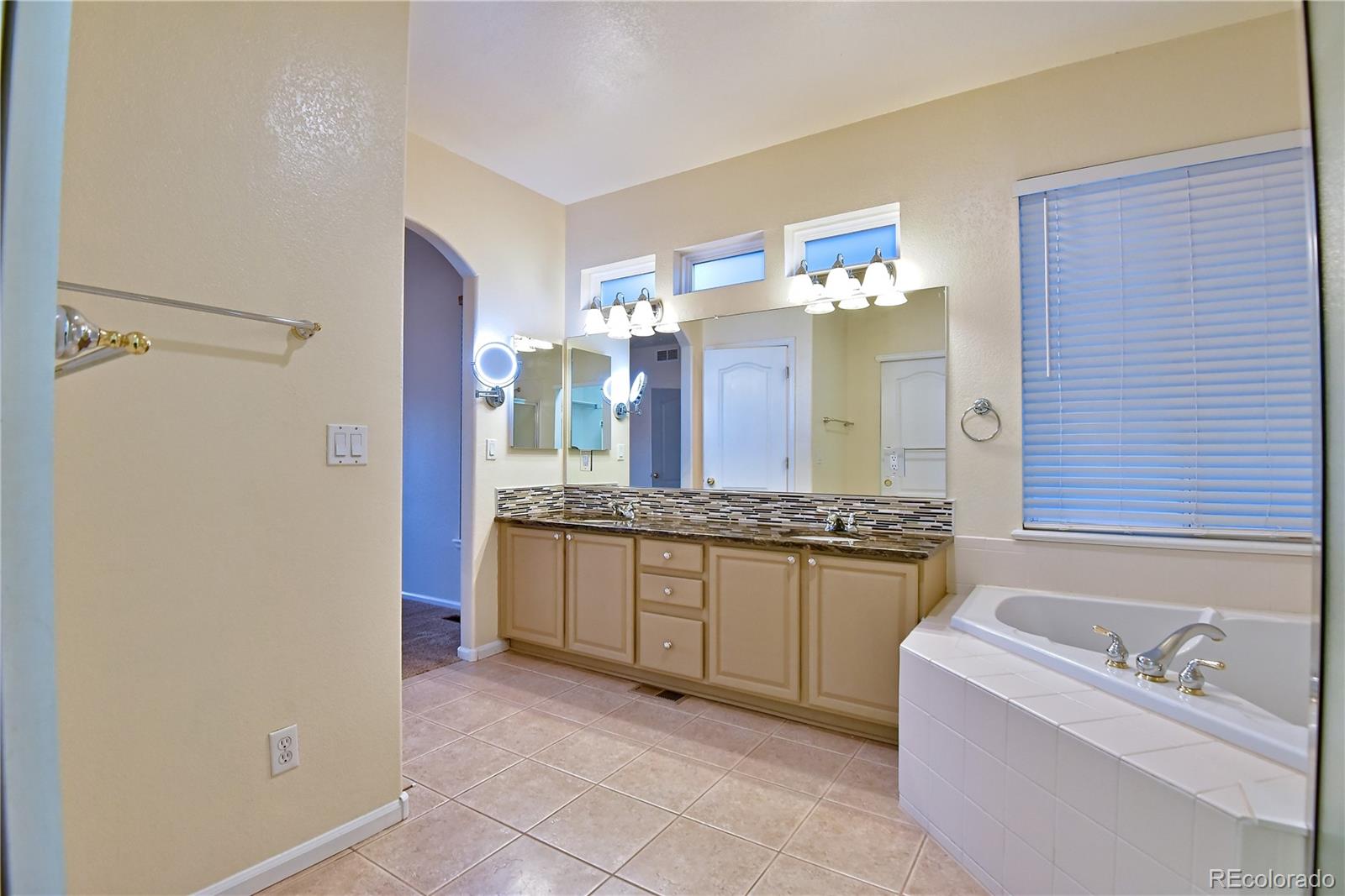 7456 Chipmunk Place, Littleton, CO 80125, 5 Bedrooms Bedrooms, ,4 BathroomsBathrooms,Residential,For Sale,Chipmunk,REC1505512