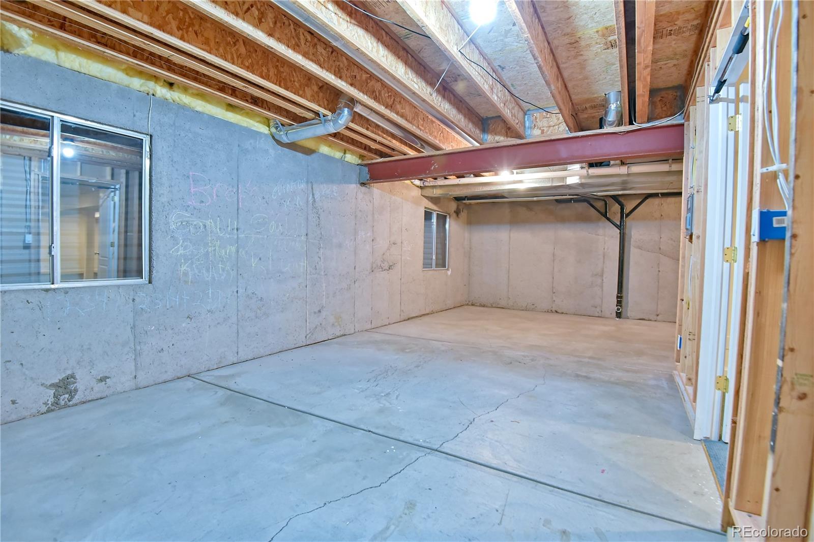 7456 Chipmunk Place, Littleton, CO 80125, 5 Bedrooms Bedrooms, ,4 BathroomsBathrooms,Residential,For Sale,Chipmunk,REC1505512