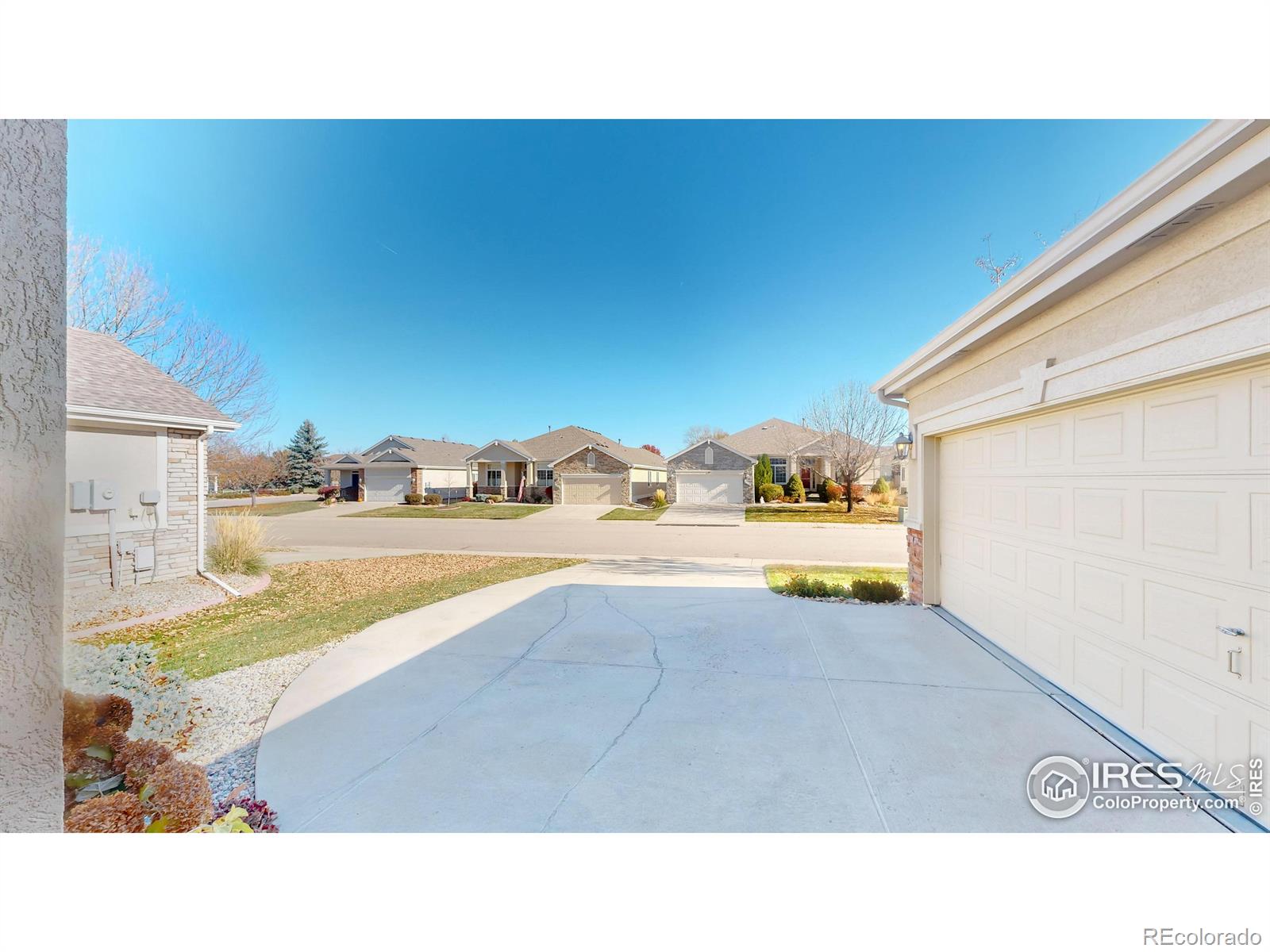 8211 Lighthouse Ln Ct, Windsor, CO 80528, 3 Bedrooms Bedrooms, ,2 BathroomsBathrooms,Residential,For Sale,Lighthouse,RECIR1022265