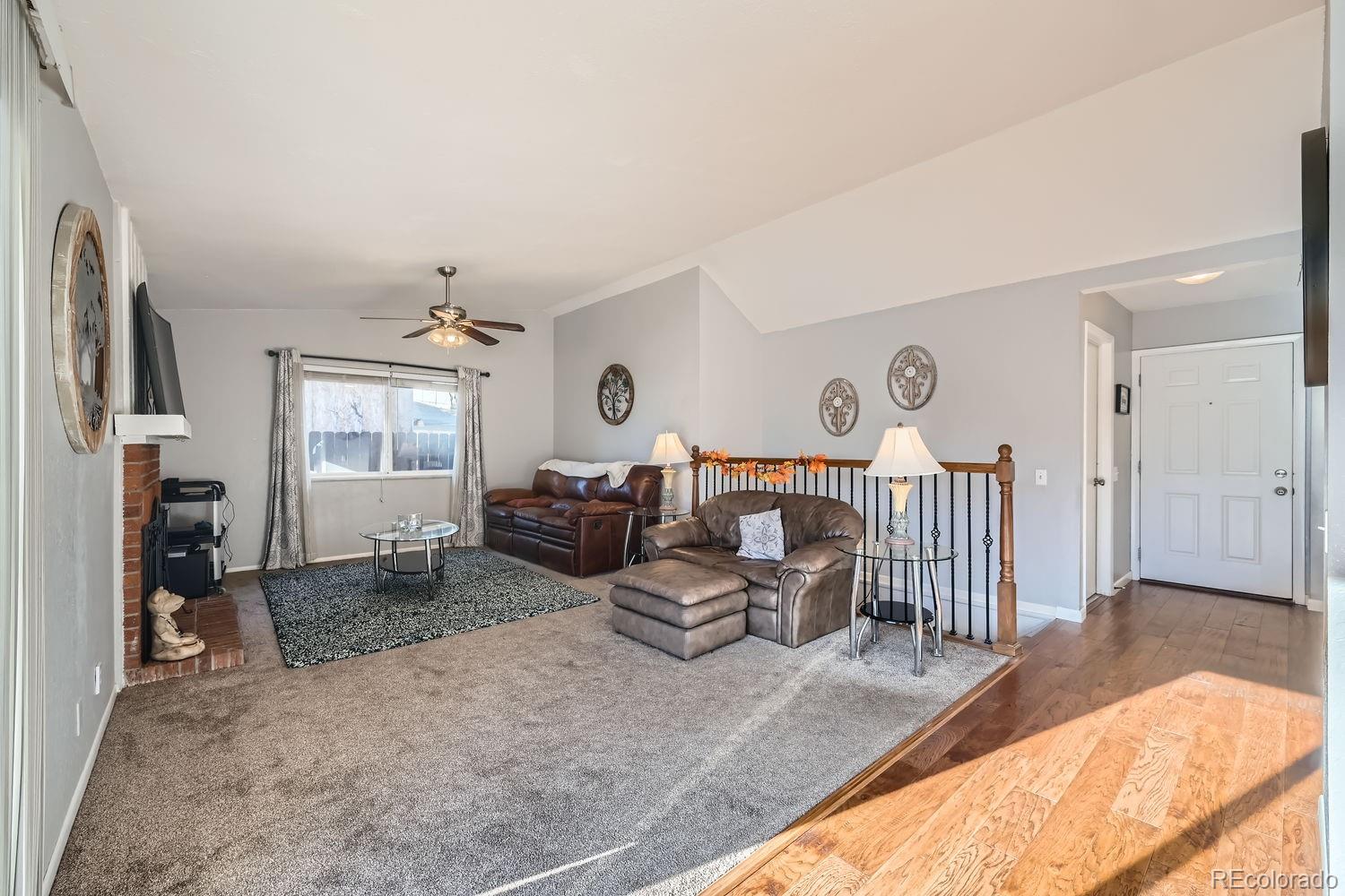15896 Oxford Avenue, Aurora, CO 80013, 3 Bedrooms Bedrooms, ,2 BathroomsBathrooms,Residential,For Sale,Oxford,REC8697594