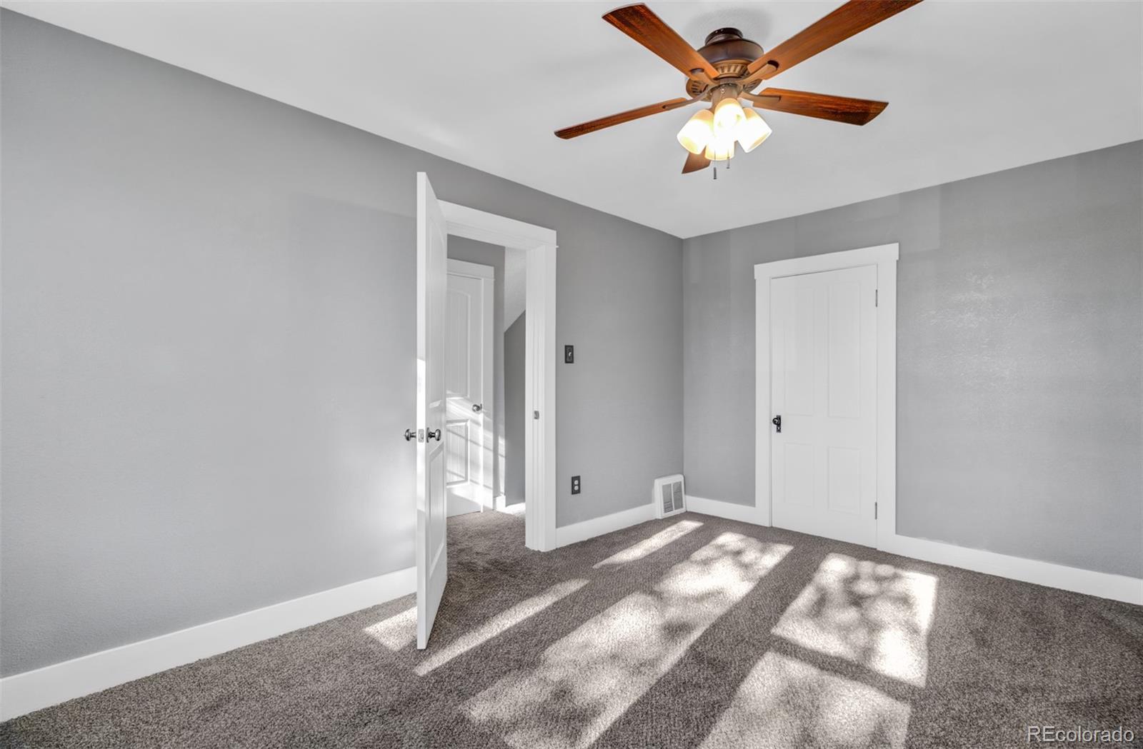 1121 Macon Avenue, Canon City, CO 81212, 4 Bedrooms Bedrooms, ,2 BathroomsBathrooms,Residential,For Sale,Macon,REC7281126