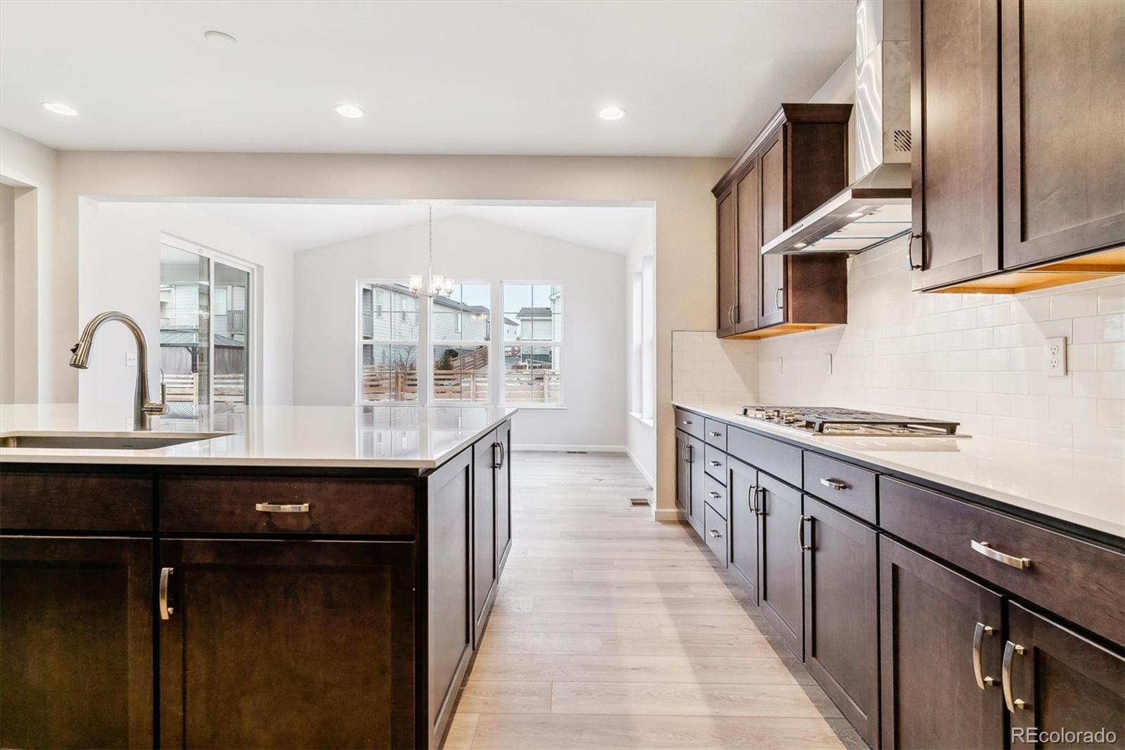 3822 Elk Street, Aurora, CO 80019, 5 Bedrooms Bedrooms, ,4 BathroomsBathrooms,Residential,For Sale,Elk,REC2105066