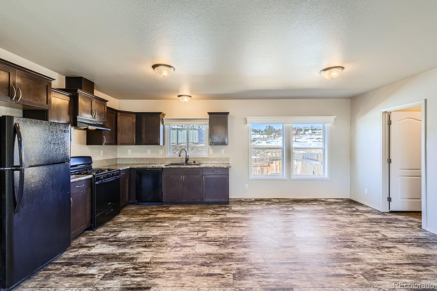 330 W Carr Avenue, Cripple Creek, CO 80813, 3 Bedrooms Bedrooms, ,2 BathroomsBathrooms,Residential,For Sale,Carr,REC8626153