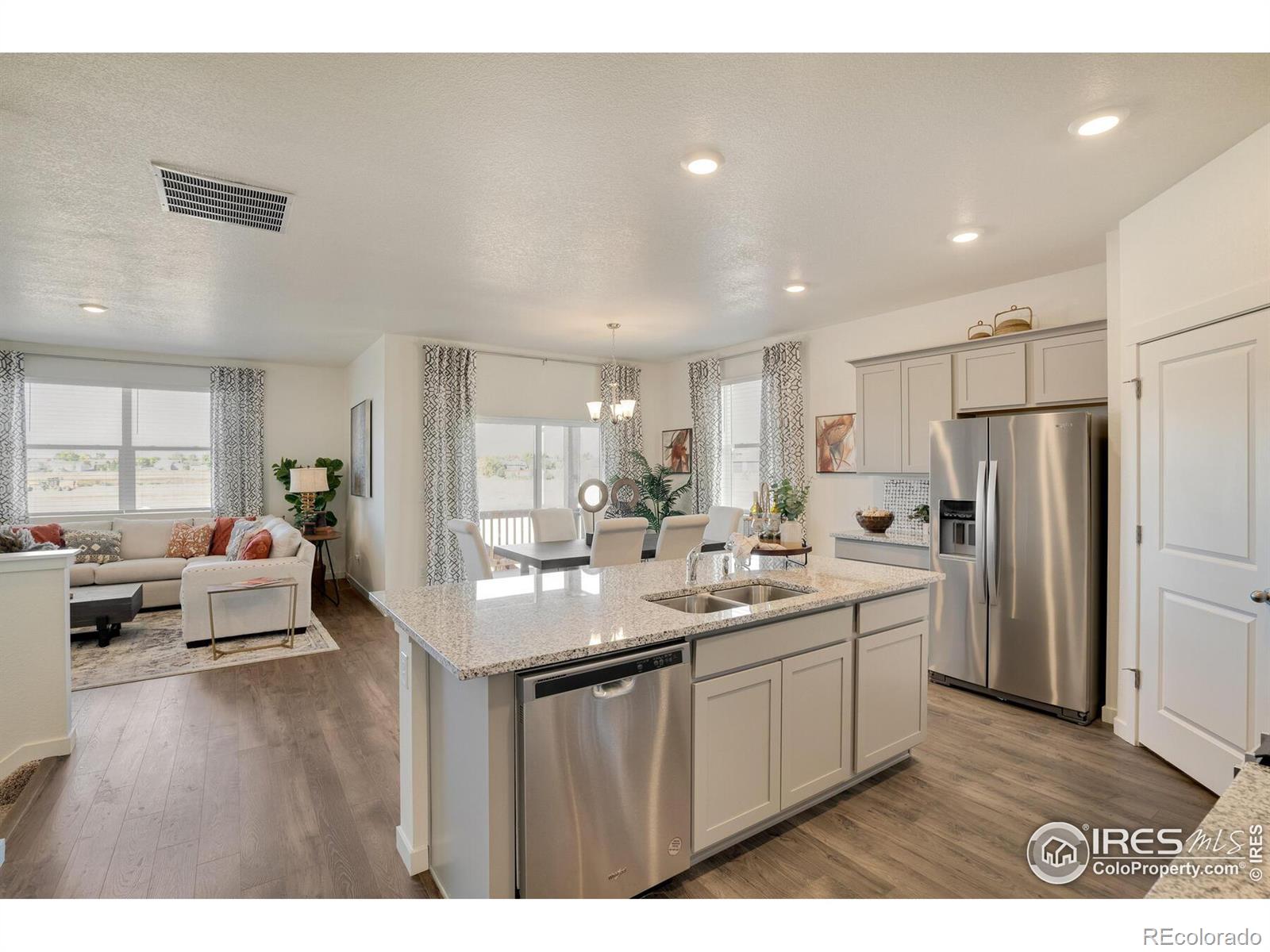 4979 Buelingo Drive, Windsor, CO 80528, 4 Bedrooms Bedrooms, ,2 BathroomsBathrooms,Residential,For Sale,Buelingo,RECIR1022484