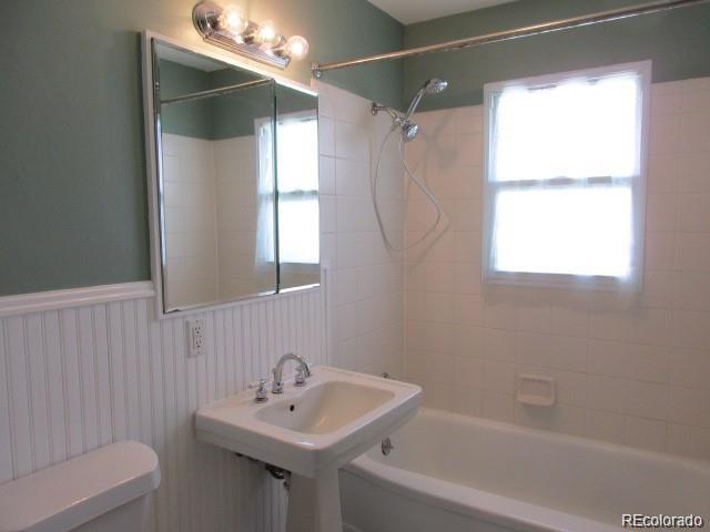 6066 Sycamore Street, Littleton, CO 80120, 3 Bedrooms Bedrooms, ,1 BathroomBathrooms,Rental,For Rent,Sycamore,REC4715752