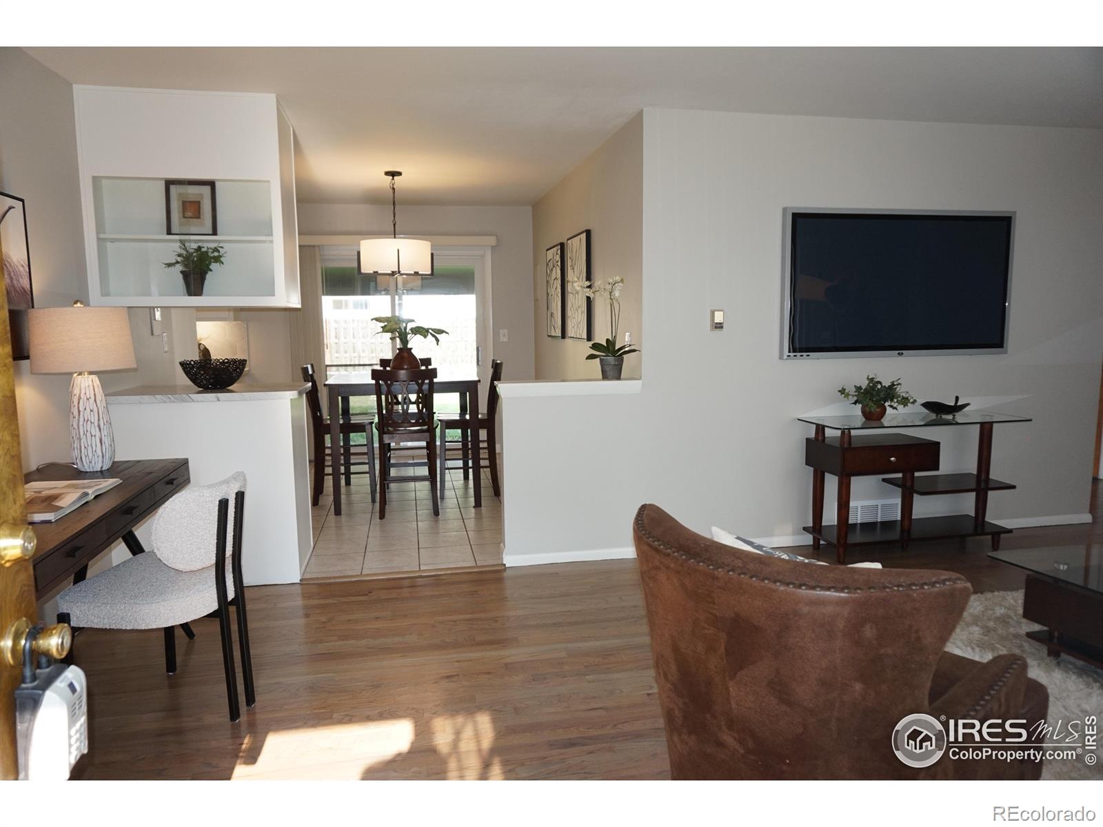 1201 Hillcrest Drive, Fort Collins, CO 80521, 3 Bedrooms Bedrooms, ,1 BathroomBathrooms,Residential,For Sale,Hillcrest,RECIR1022411