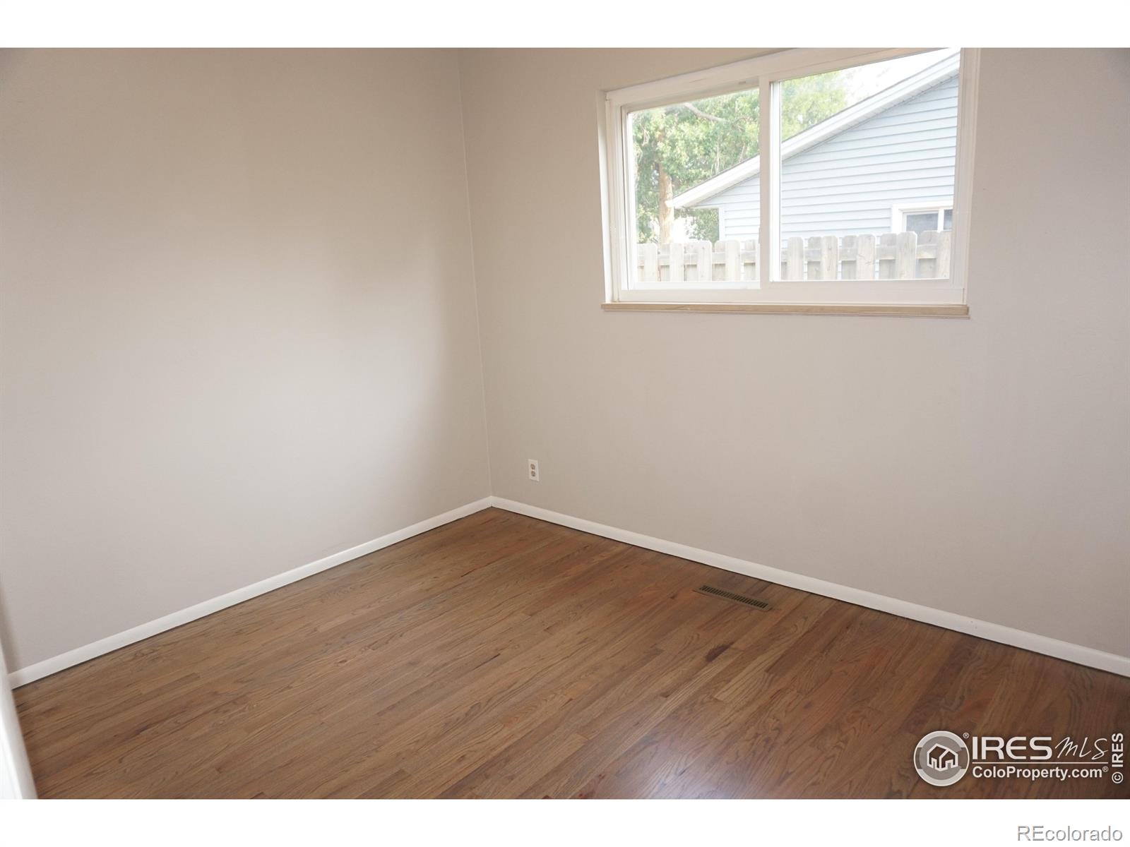 1201 Hillcrest Drive, Fort Collins, CO 80521, 3 Bedrooms Bedrooms, ,1 BathroomBathrooms,Residential,For Sale,Hillcrest,RECIR1022411