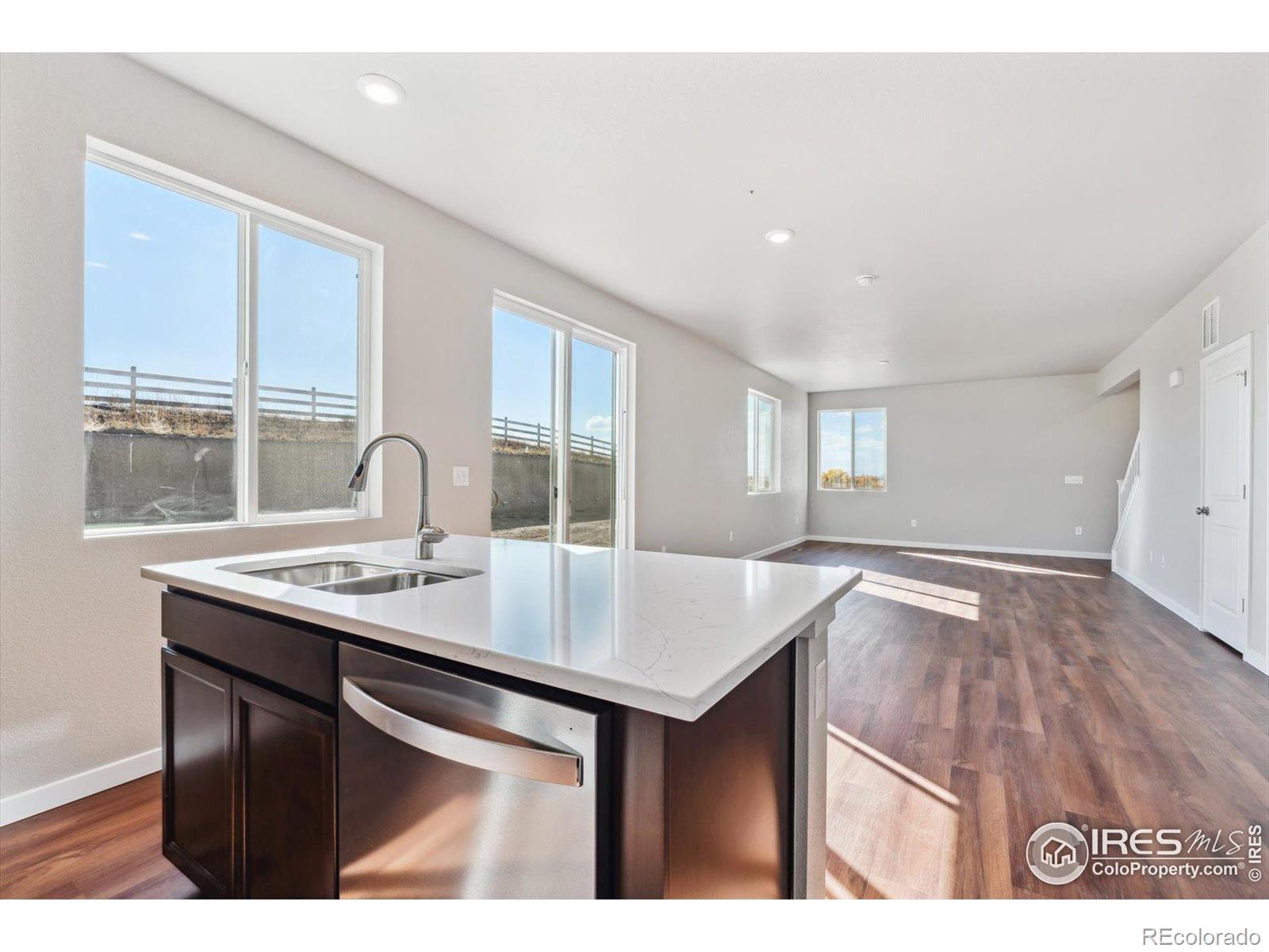452 Elbert Street, Johnstown, CO 80534, 3 Bedrooms Bedrooms, ,3 BathroomsBathrooms,Residential,For Sale,Elbert,RECIR1022416