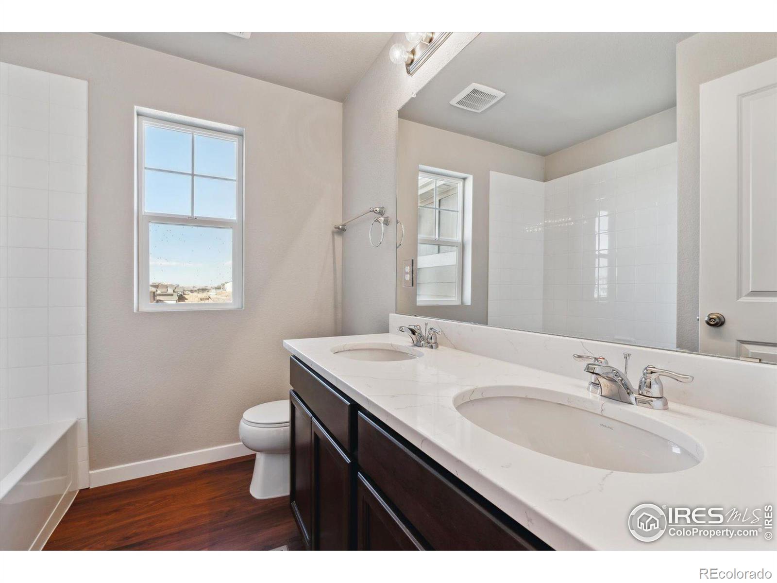 452 Elbert Street, Johnstown, CO 80534, 3 Bedrooms Bedrooms, ,3 BathroomsBathrooms,Residential,For Sale,Elbert,RECIR1022416