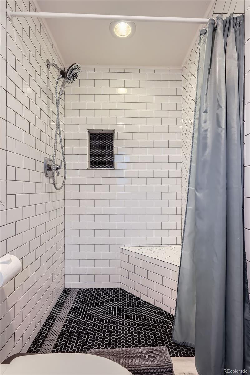 1659 Raleigh Street, Denver, CO 80219, 5 Bedrooms Bedrooms, ,3 BathroomsBathrooms,Rental,For Rent,Raleigh,REC4266557