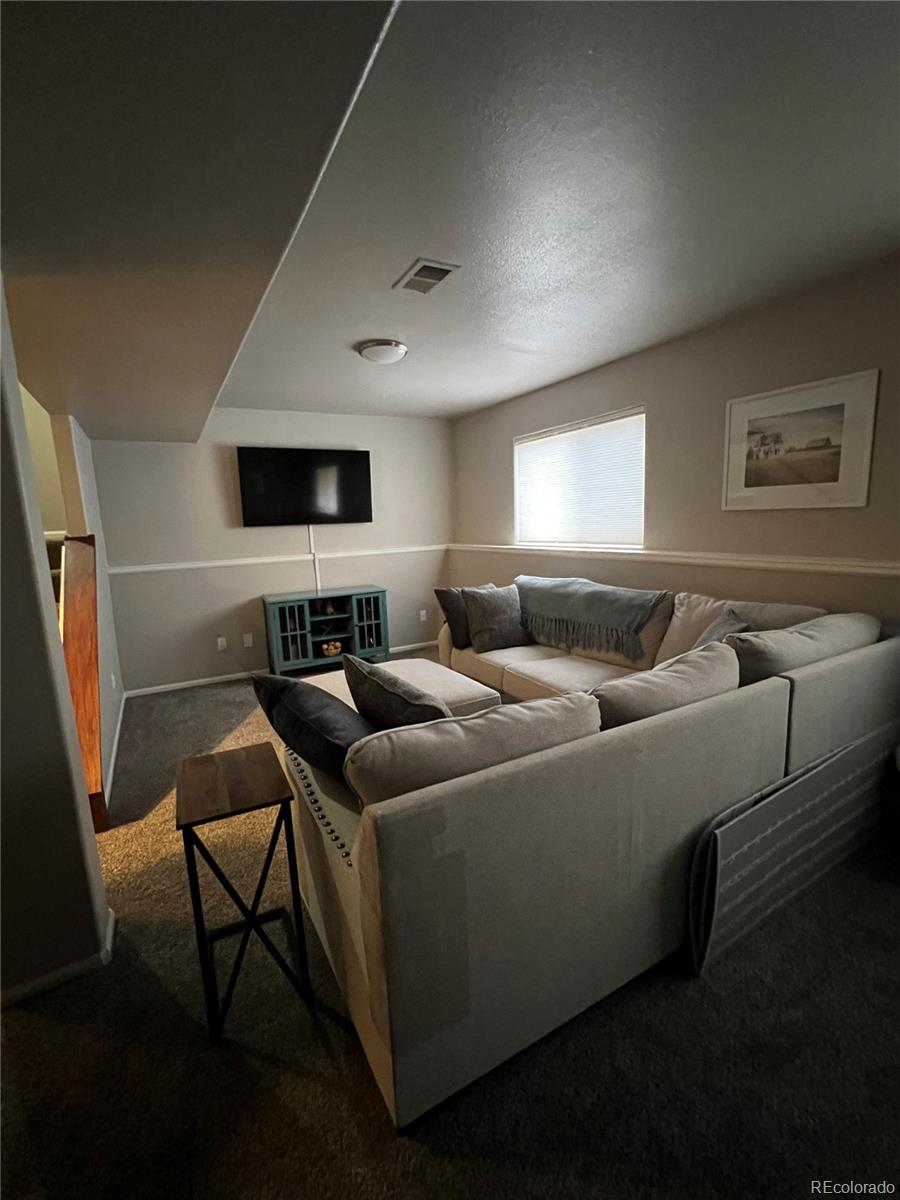 933 Reynolds Farm Lane #D7, Longmont, CO 80503, 4 Bedrooms Bedrooms, ,3 BathroomsBathrooms,Residential,For Sale,Reynolds Farm,REC4266589