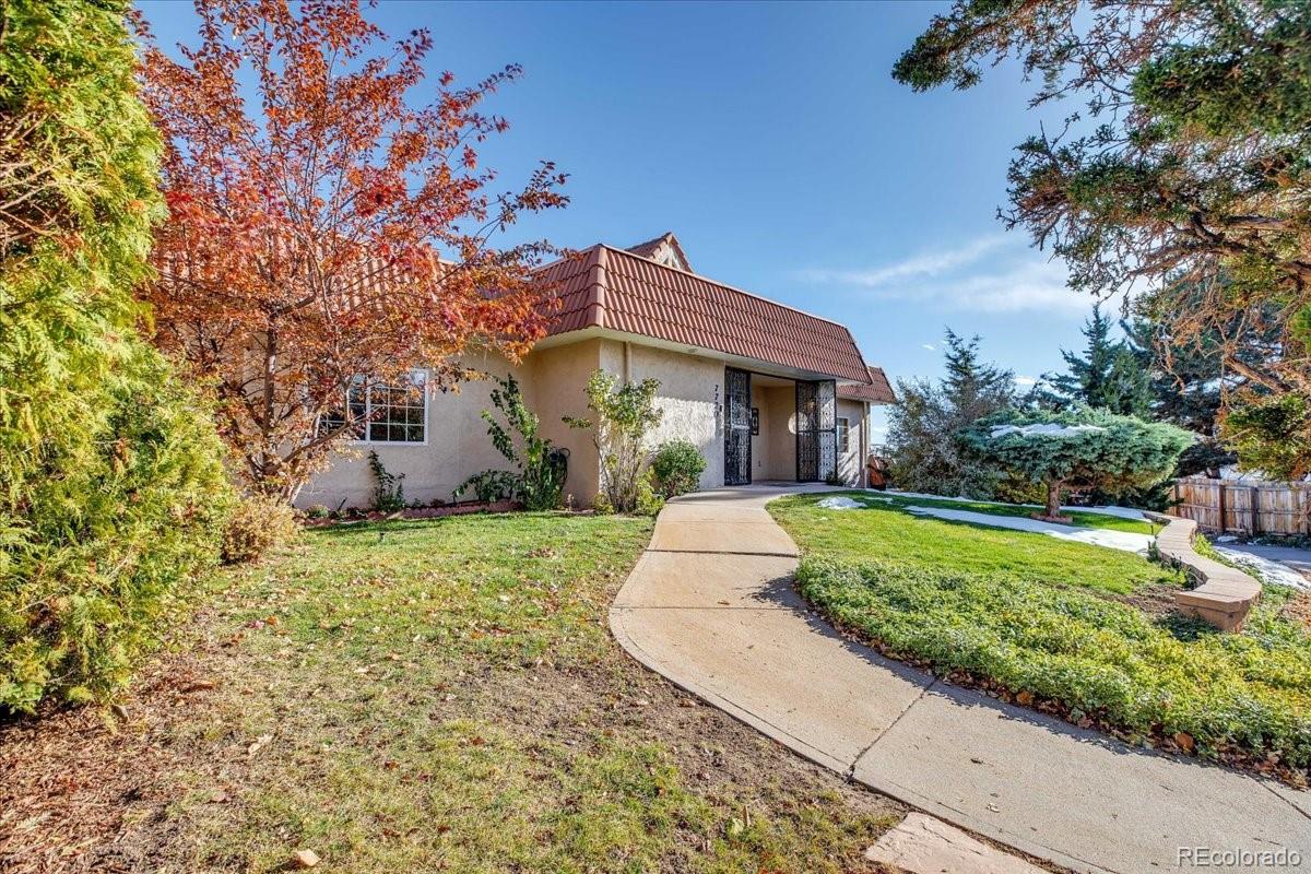 7720 Quincy Drive, Lakewood, CO 80235, 4 Bedrooms Bedrooms, ,6 BathroomsBathrooms,Residential,For Sale,Quincy,REC3636540