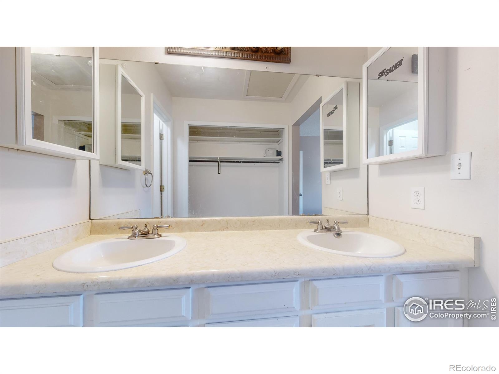 1951 28th Avenue #17, Greeley, CO 80634, 3 Bedrooms Bedrooms, ,3 BathroomsBathrooms,Residential,For Sale,28th,RECIR1022714