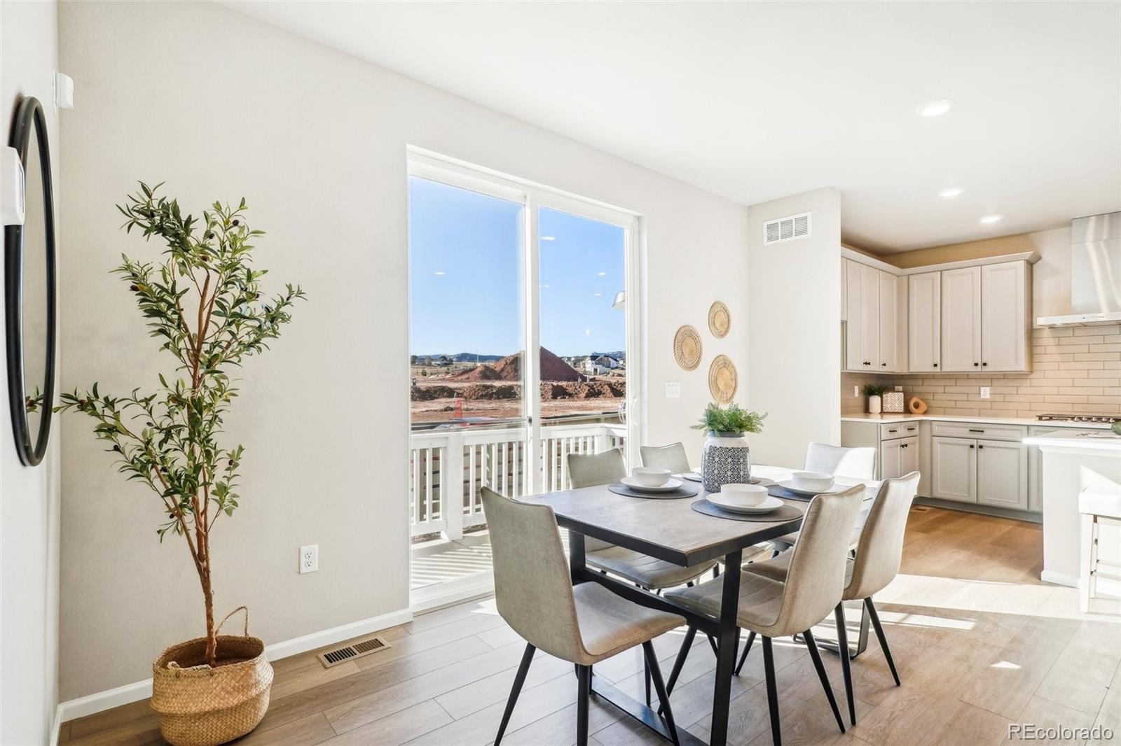 7263 Goldbloom Lane, Littleton, CO 80125, 4 Bedrooms Bedrooms, ,4 BathroomsBathrooms,Residential,For Sale,Goldbloom,REC3932895