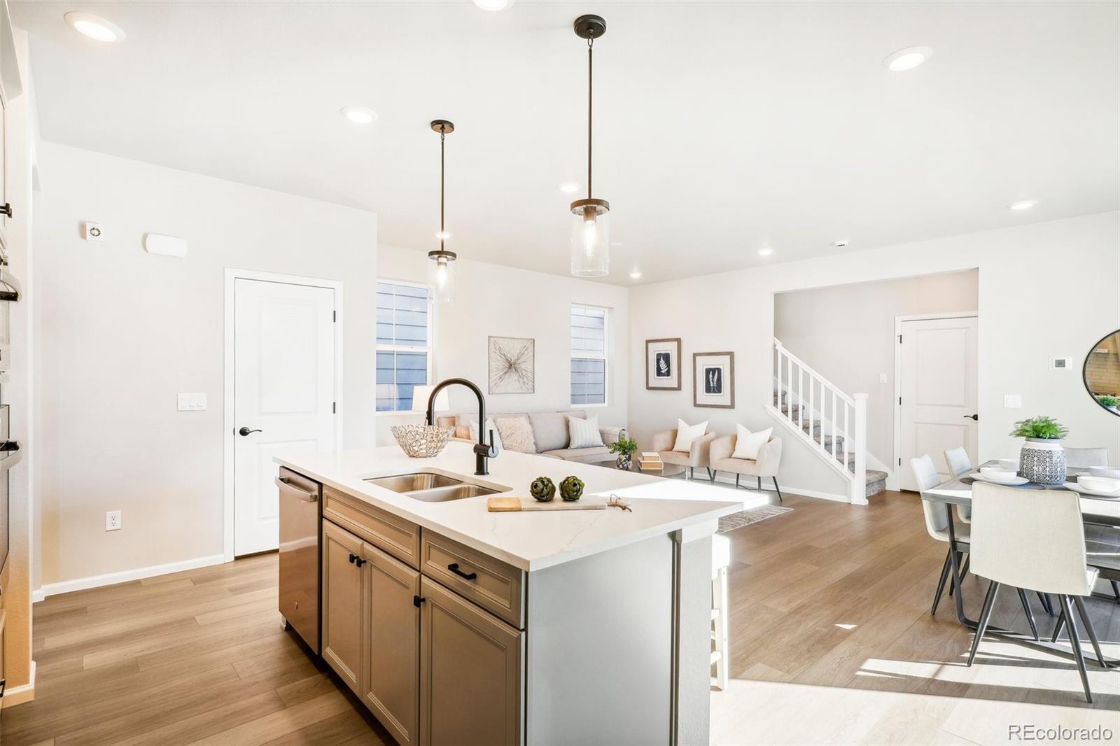 7263 Goldbloom Lane, Littleton, CO 80125, 4 Bedrooms Bedrooms, ,4 BathroomsBathrooms,Residential,For Sale,Goldbloom,REC3932895