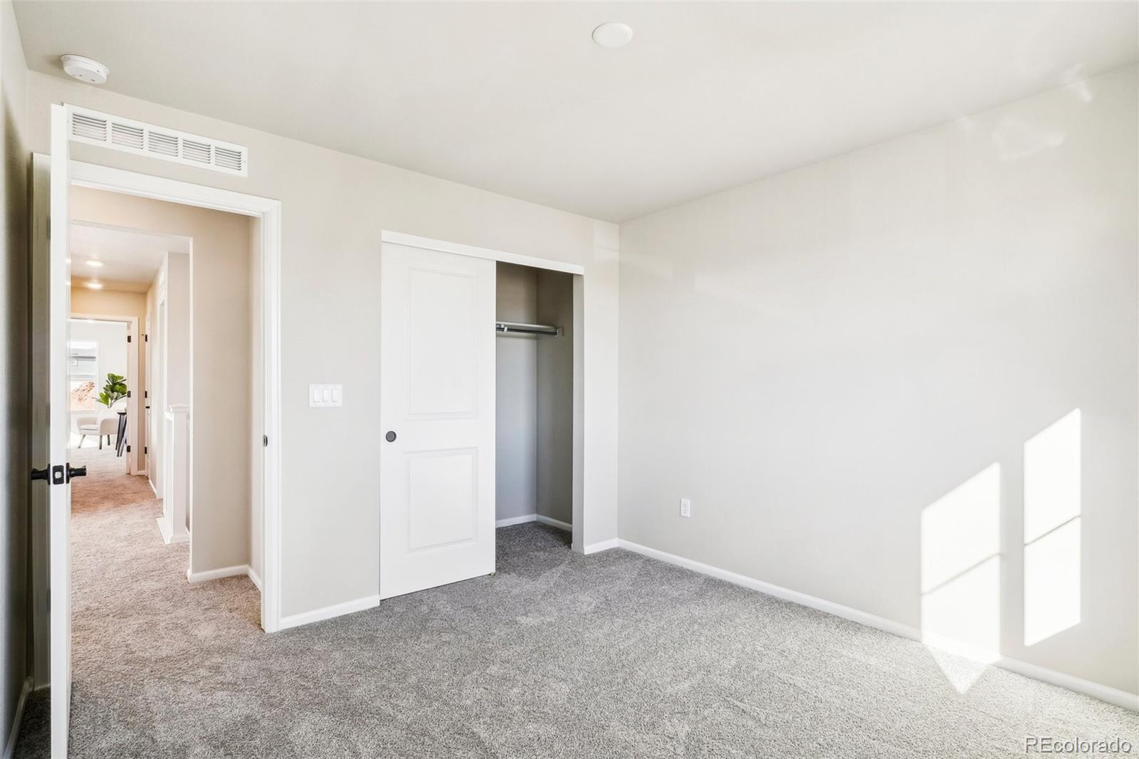 7263 Goldbloom Lane, Littleton, CO 80125, 4 Bedrooms Bedrooms, ,4 BathroomsBathrooms,Residential,For Sale,Goldbloom,REC3932895