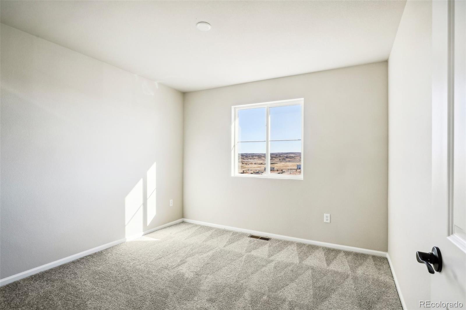 7263 Goldbloom Lane, Littleton, CO 80125, 4 Bedrooms Bedrooms, ,4 BathroomsBathrooms,Residential,For Sale,Goldbloom,REC3932895