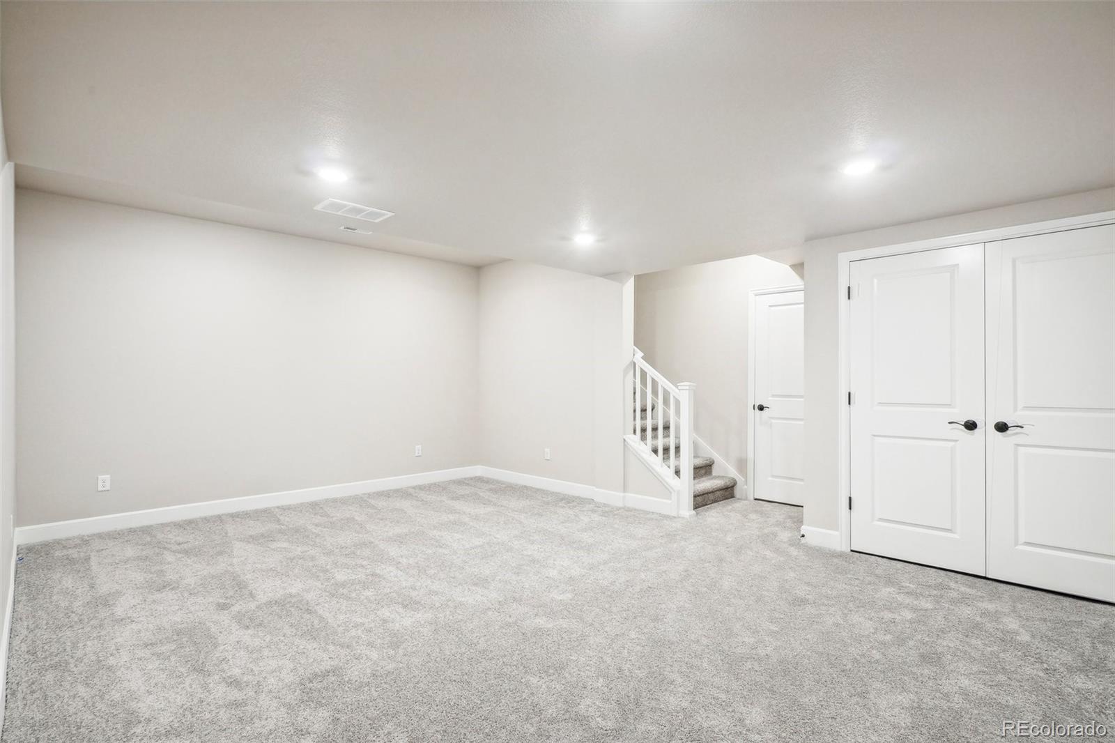 7263 Goldbloom Lane, Littleton, CO 80125, 4 Bedrooms Bedrooms, ,4 BathroomsBathrooms,Residential,For Sale,Goldbloom,REC3932895