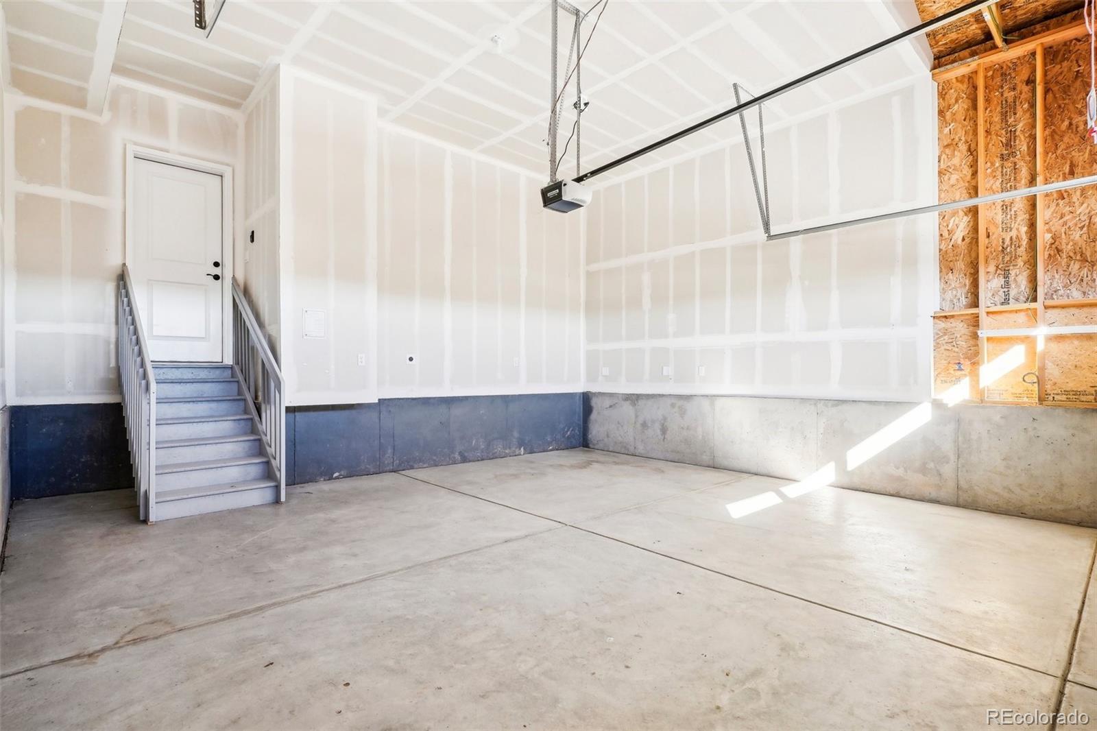 7263 Goldbloom Lane, Littleton, CO 80125, 4 Bedrooms Bedrooms, ,4 BathroomsBathrooms,Residential,For Sale,Goldbloom,REC3932895