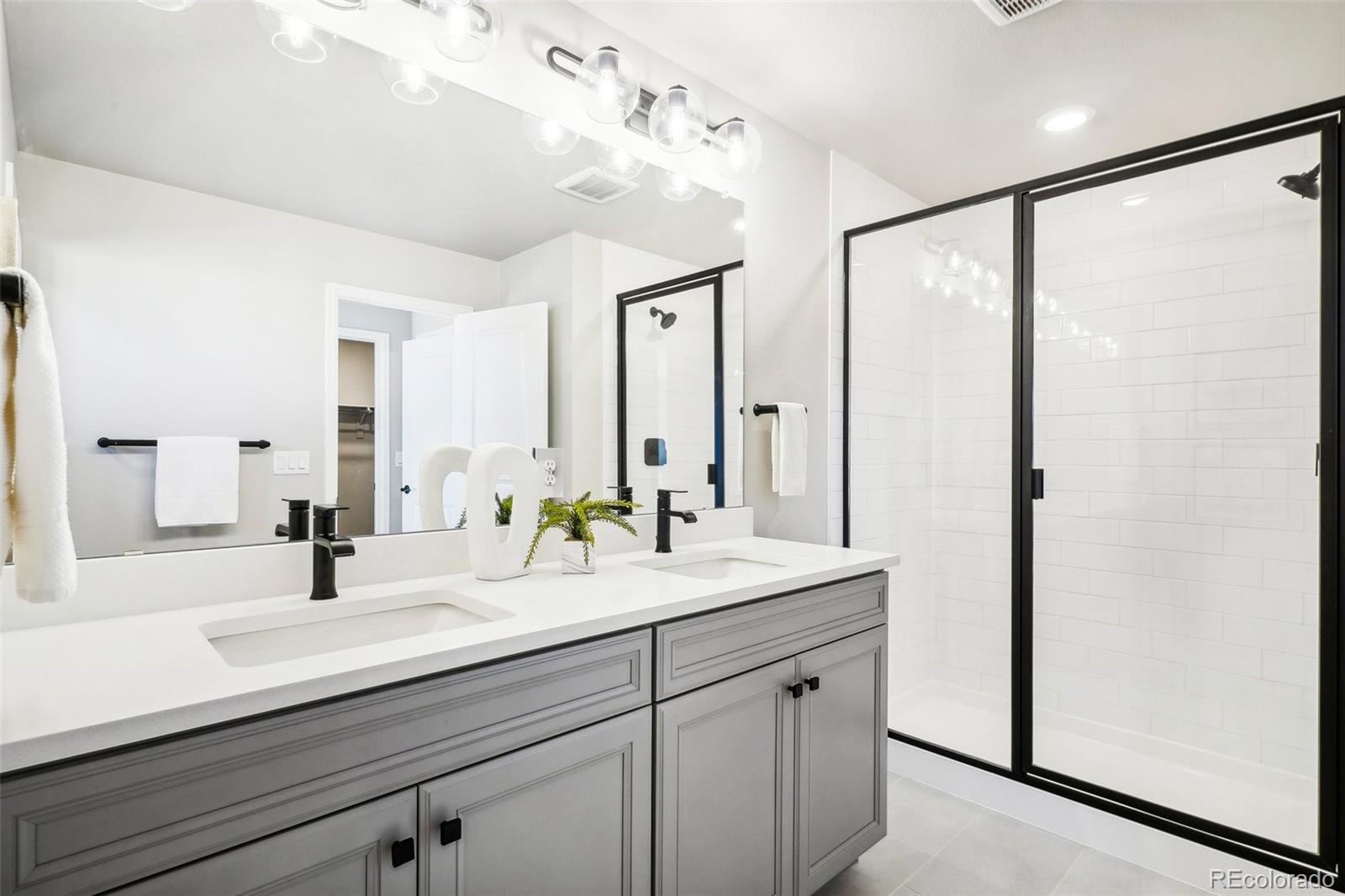 7263 Goldbloom Lane, Littleton, CO 80125, 4 Bedrooms Bedrooms, ,4 BathroomsBathrooms,Residential,For Sale,Goldbloom,REC3932895