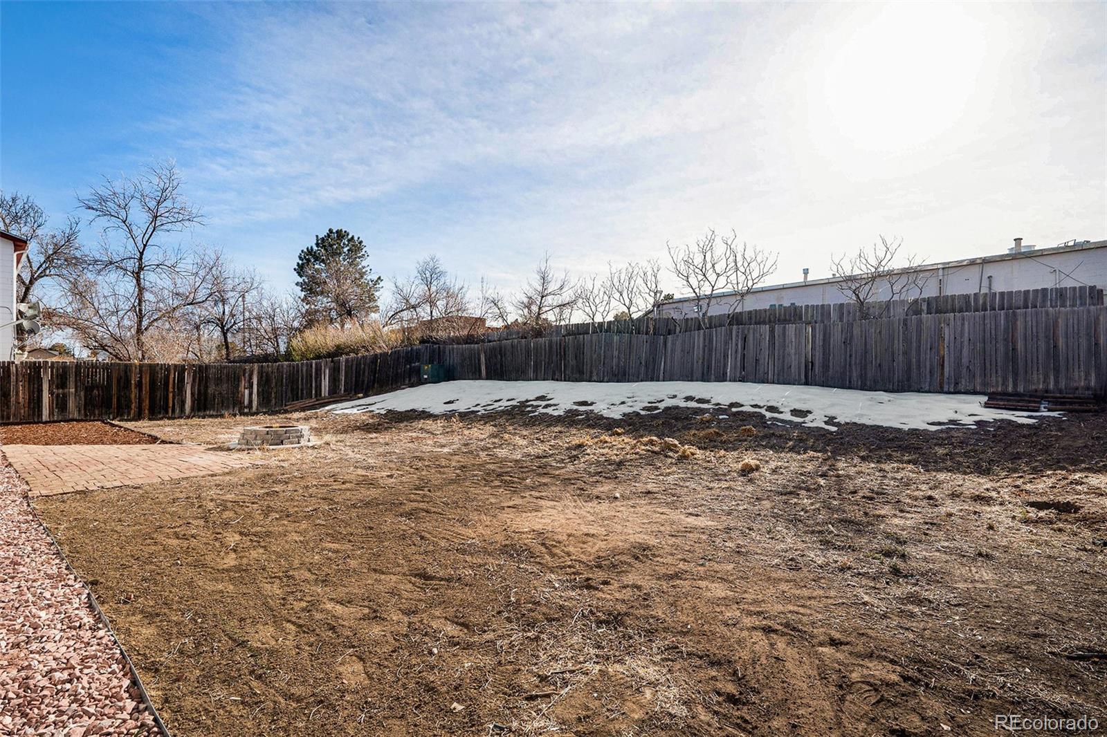 16720 Layton Avenue, Aurora, CO 80015, 4 Bedrooms Bedrooms, ,2 BathroomsBathrooms,Residential,For Sale,Layton,REC2066915