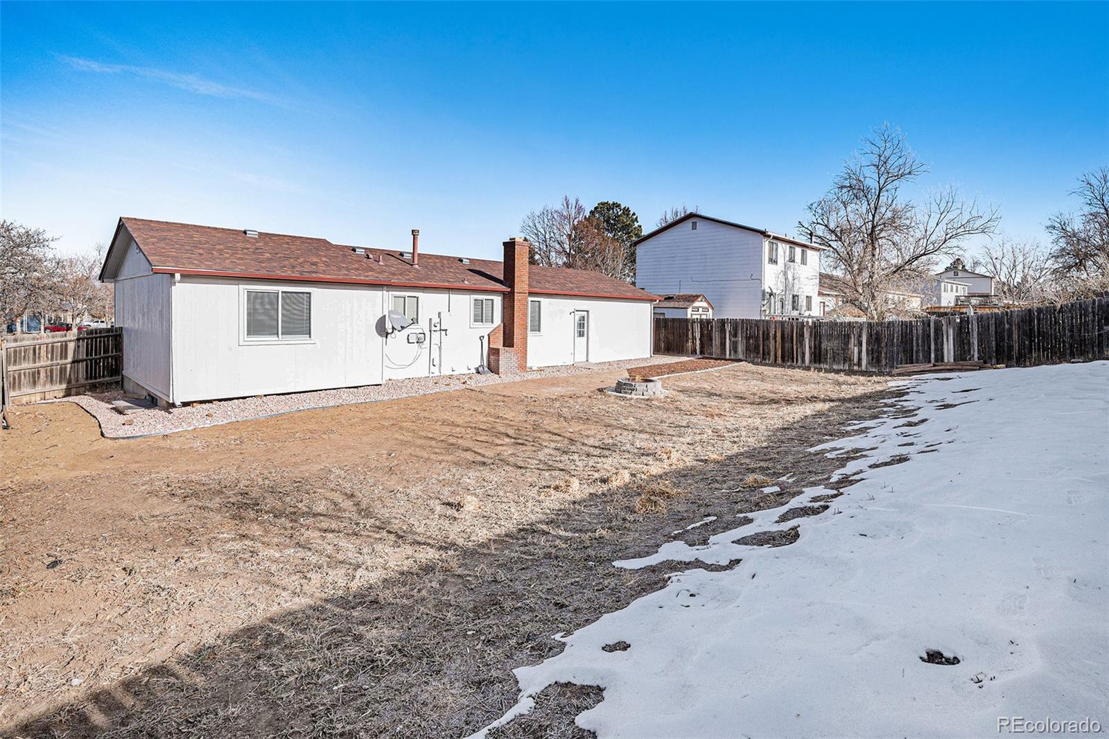 16720 Layton Avenue, Aurora, CO 80015, 4 Bedrooms Bedrooms, ,2 BathroomsBathrooms,Residential,For Sale,Layton,REC2066915