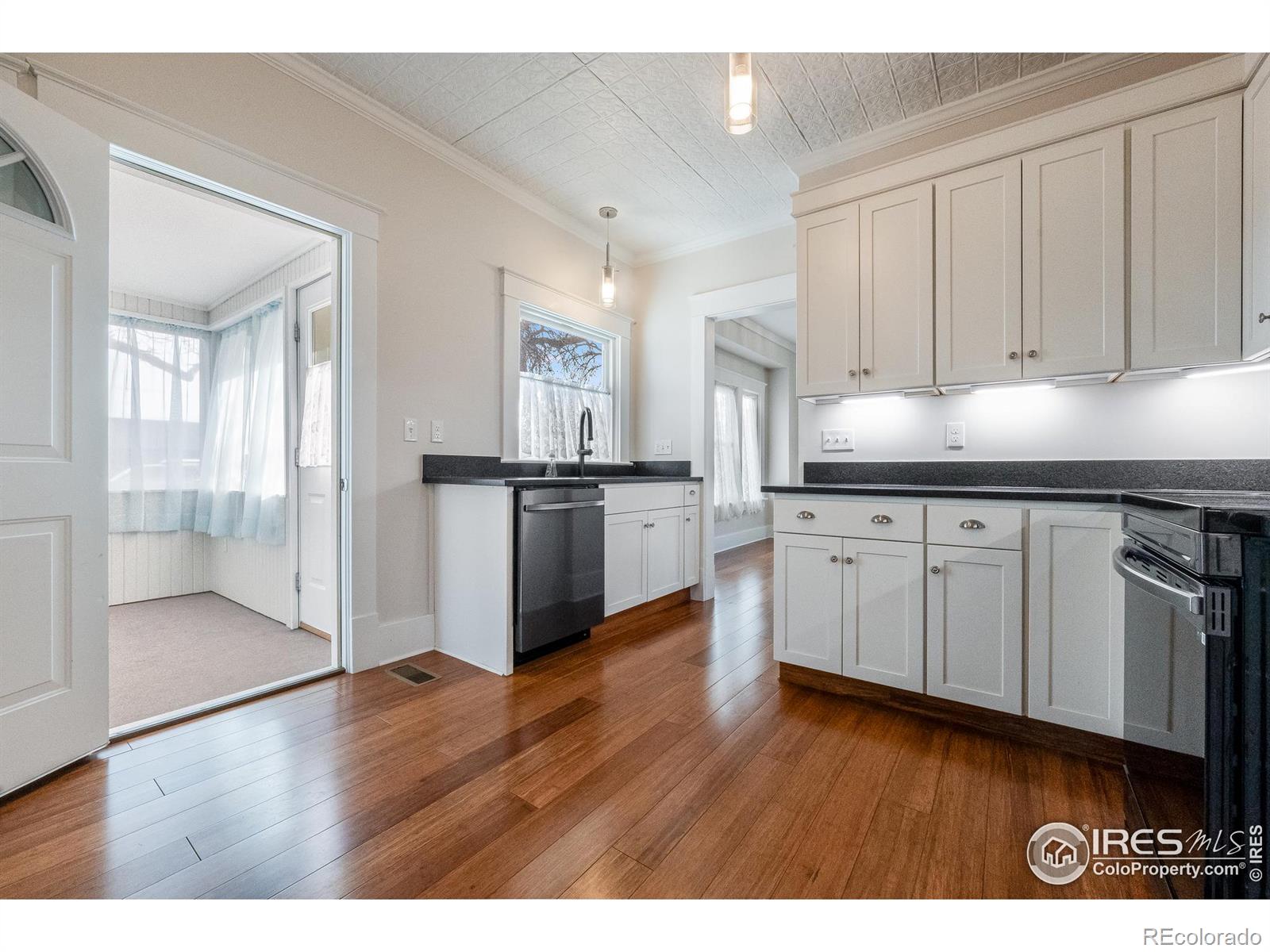 527 Platte Avenue, Fort Morgan, CO 80701, 2 Bedrooms Bedrooms, ,2 BathroomsBathrooms,Residential,For Sale,Platte,RECIR1022682