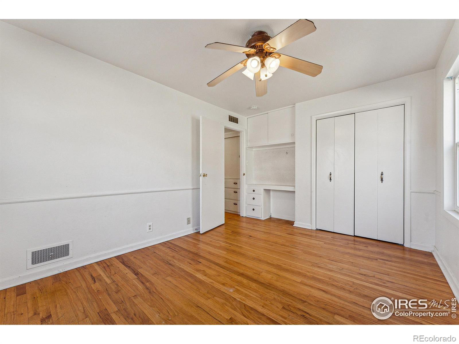 914 Cottonwood Drive, Fort Collins, CO 80524, 3 Bedrooms Bedrooms, ,1 BathroomBathrooms,Residential,For Sale,Cottonwood,RECIR1022594